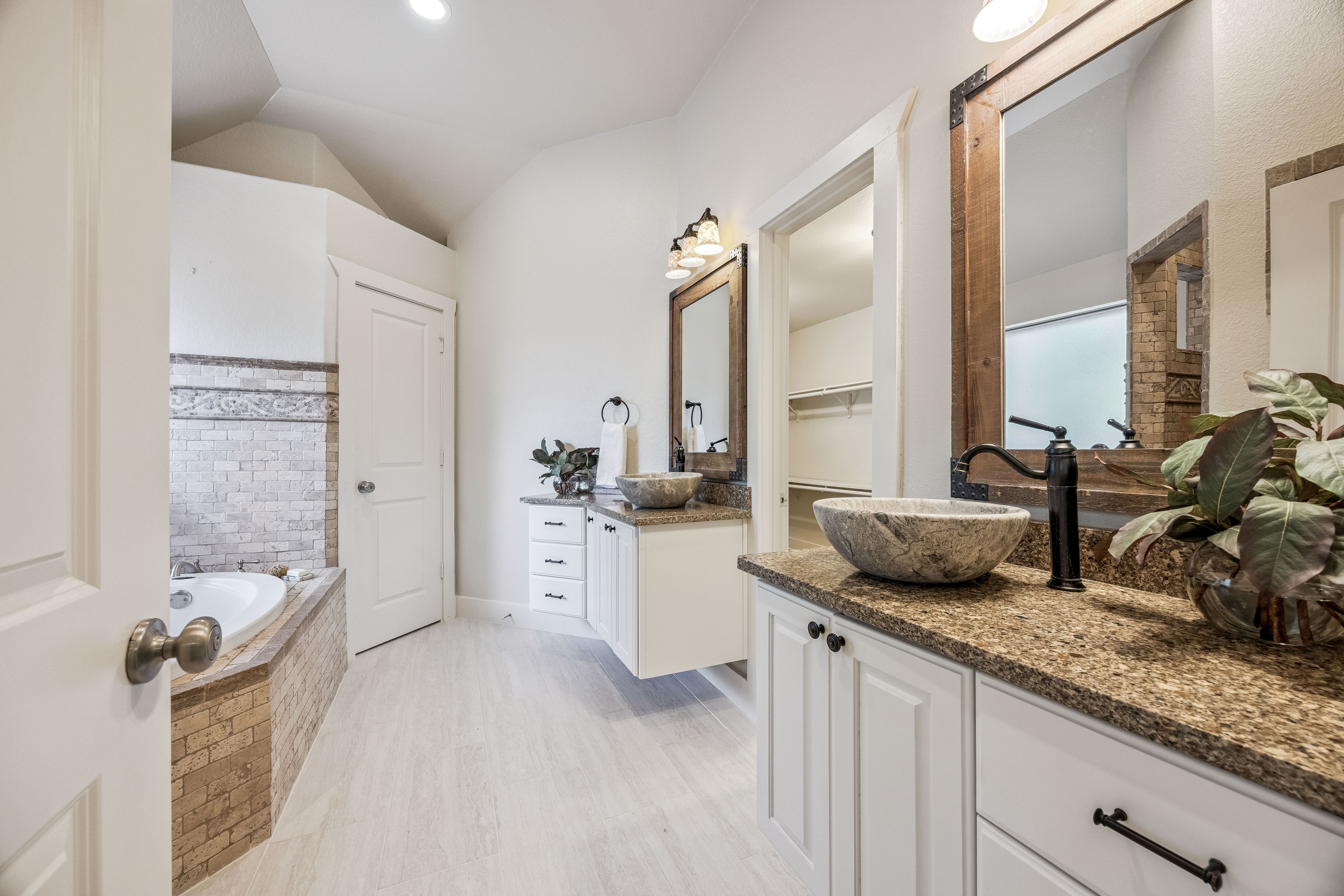 1804 Brushy Bend Drive 