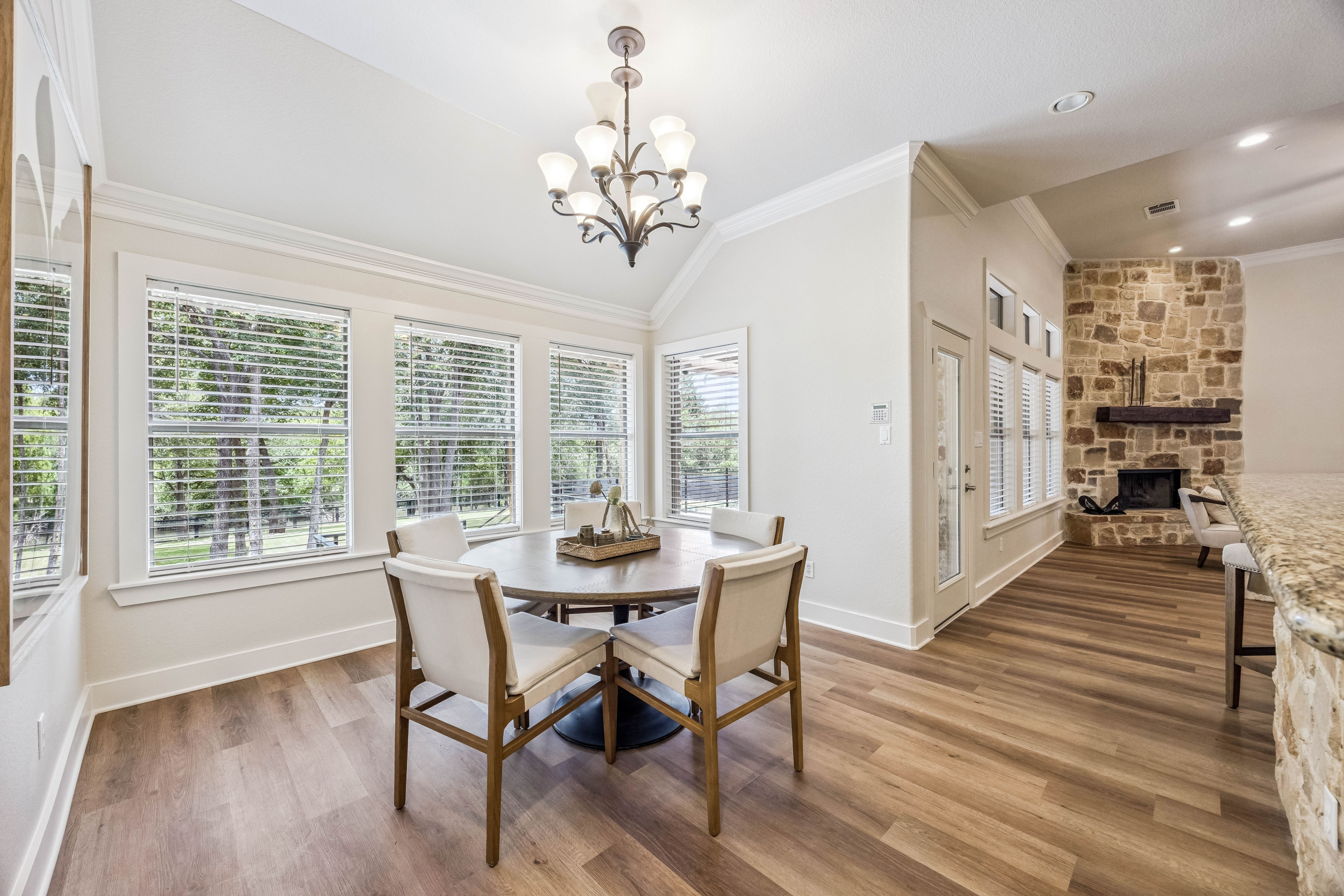 1804 Brushy Bend Drive 