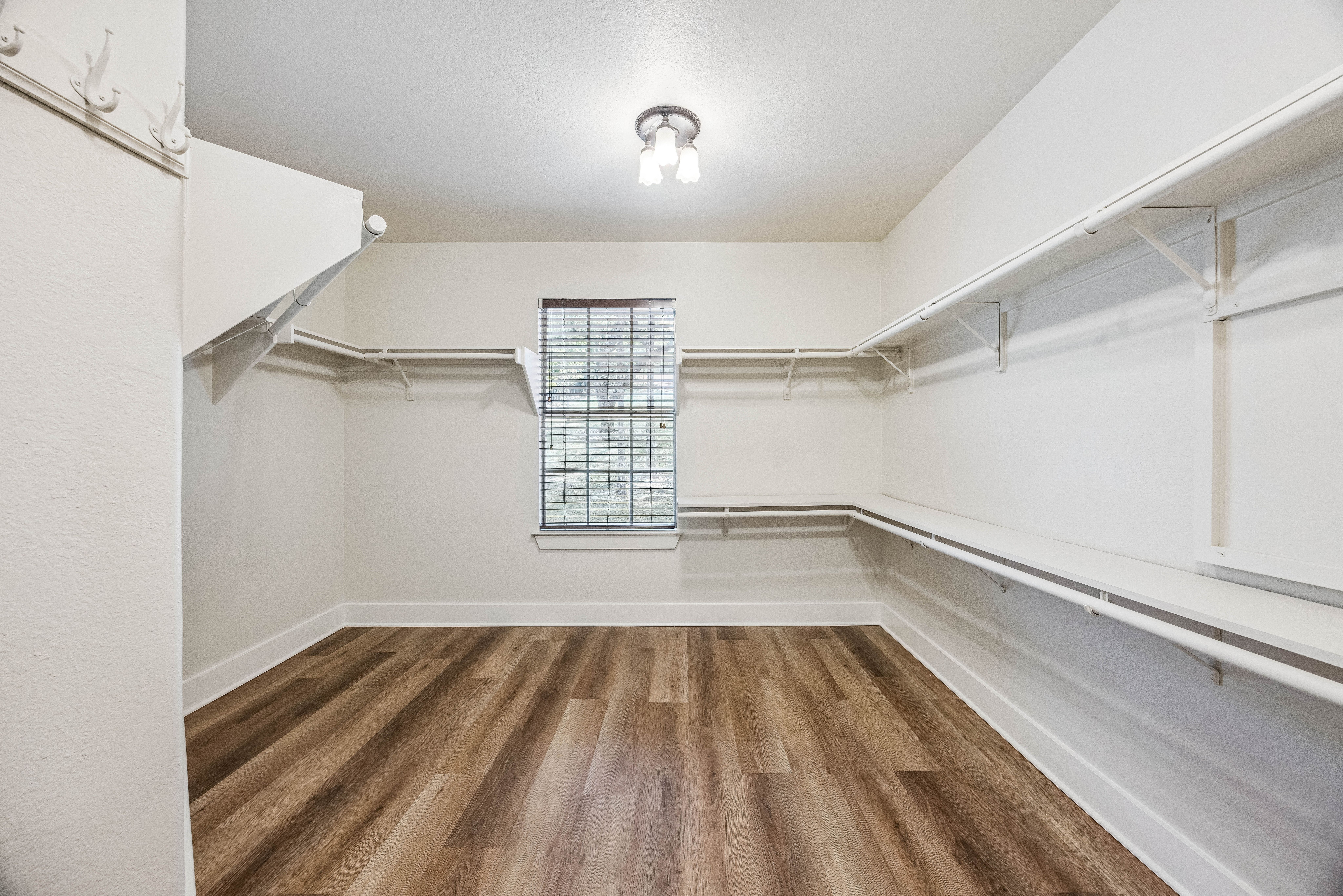 1804 Brushy Bend Drive 