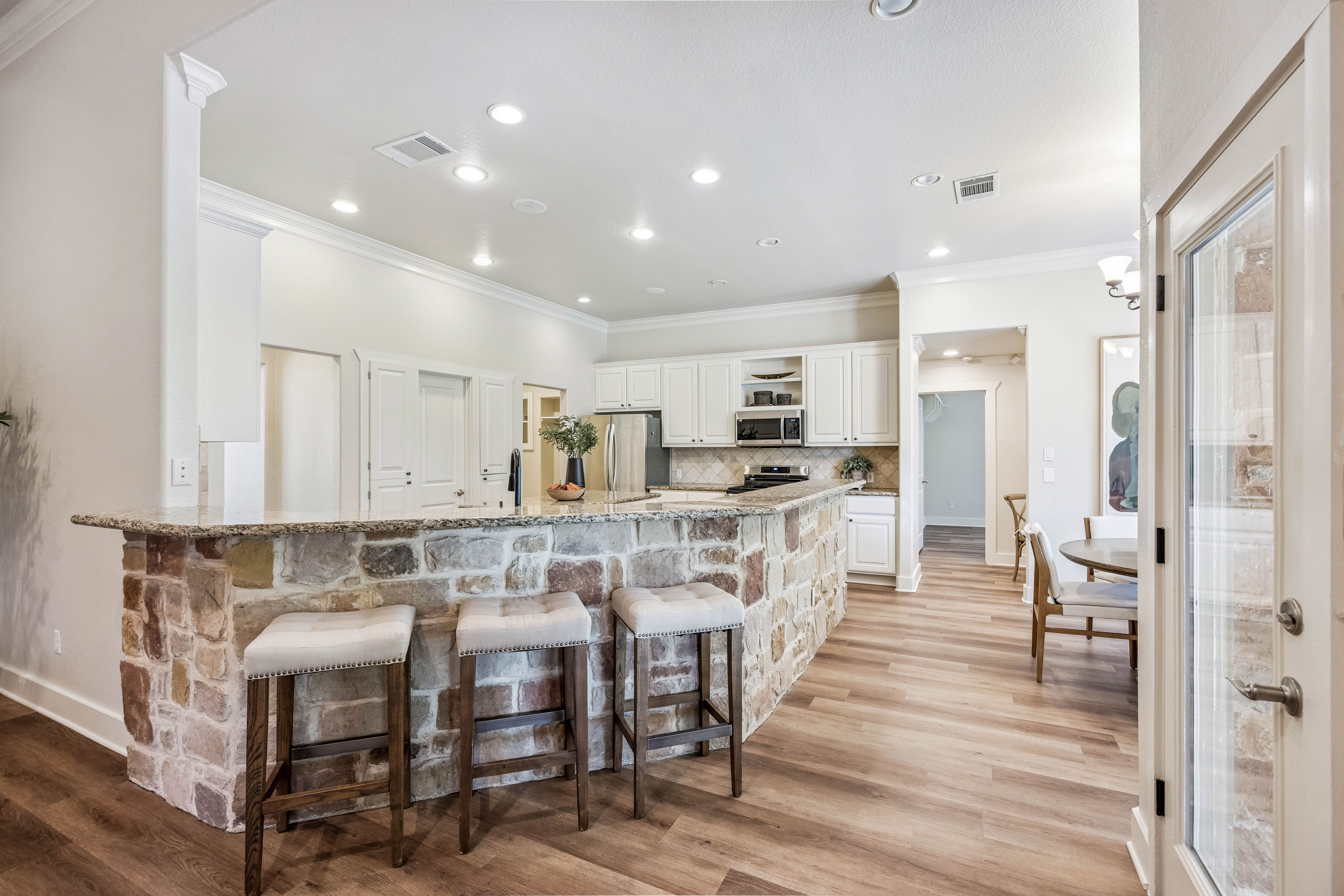 1804 Brushy Bend Drive 