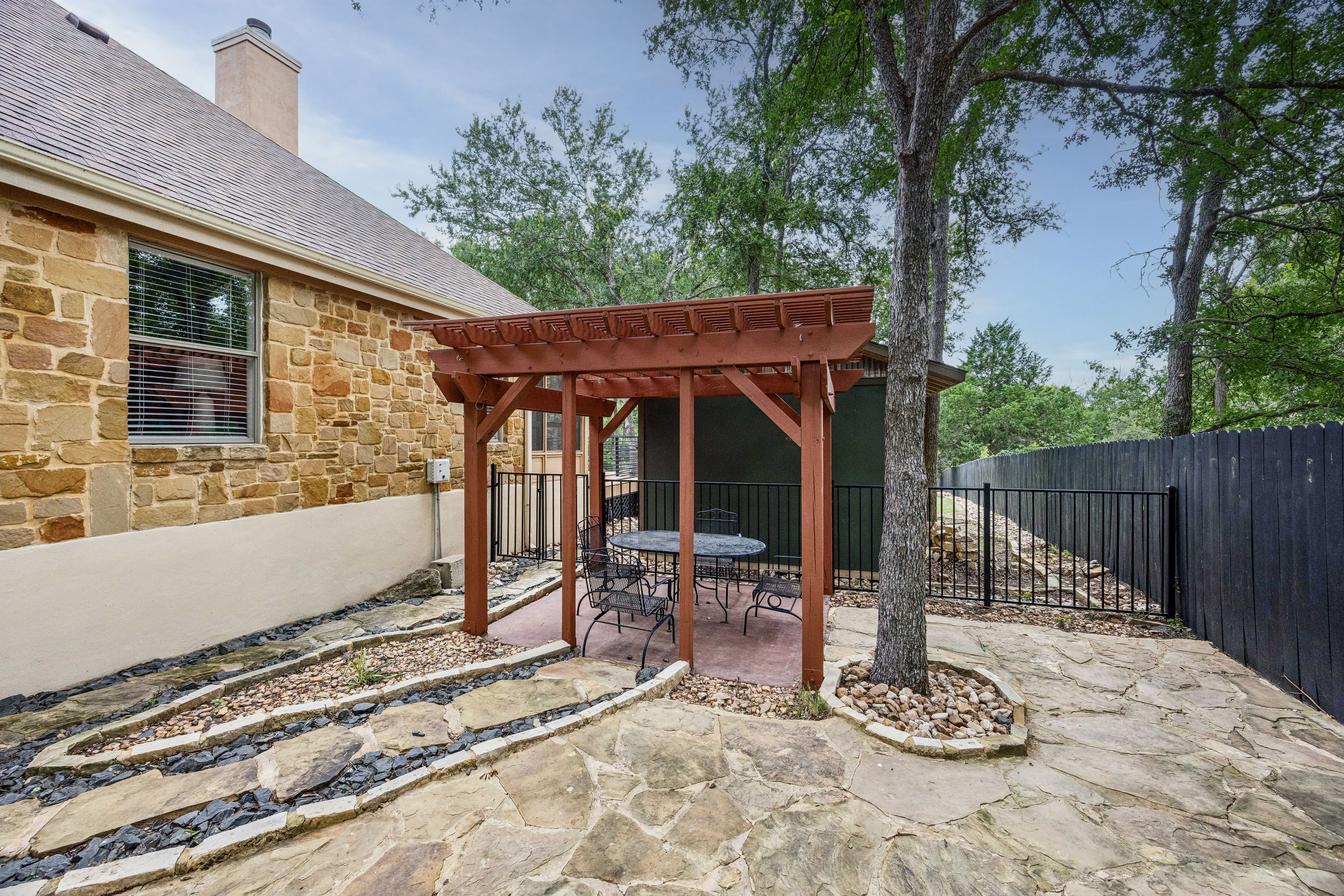 1804 Brushy Bend Drive 
