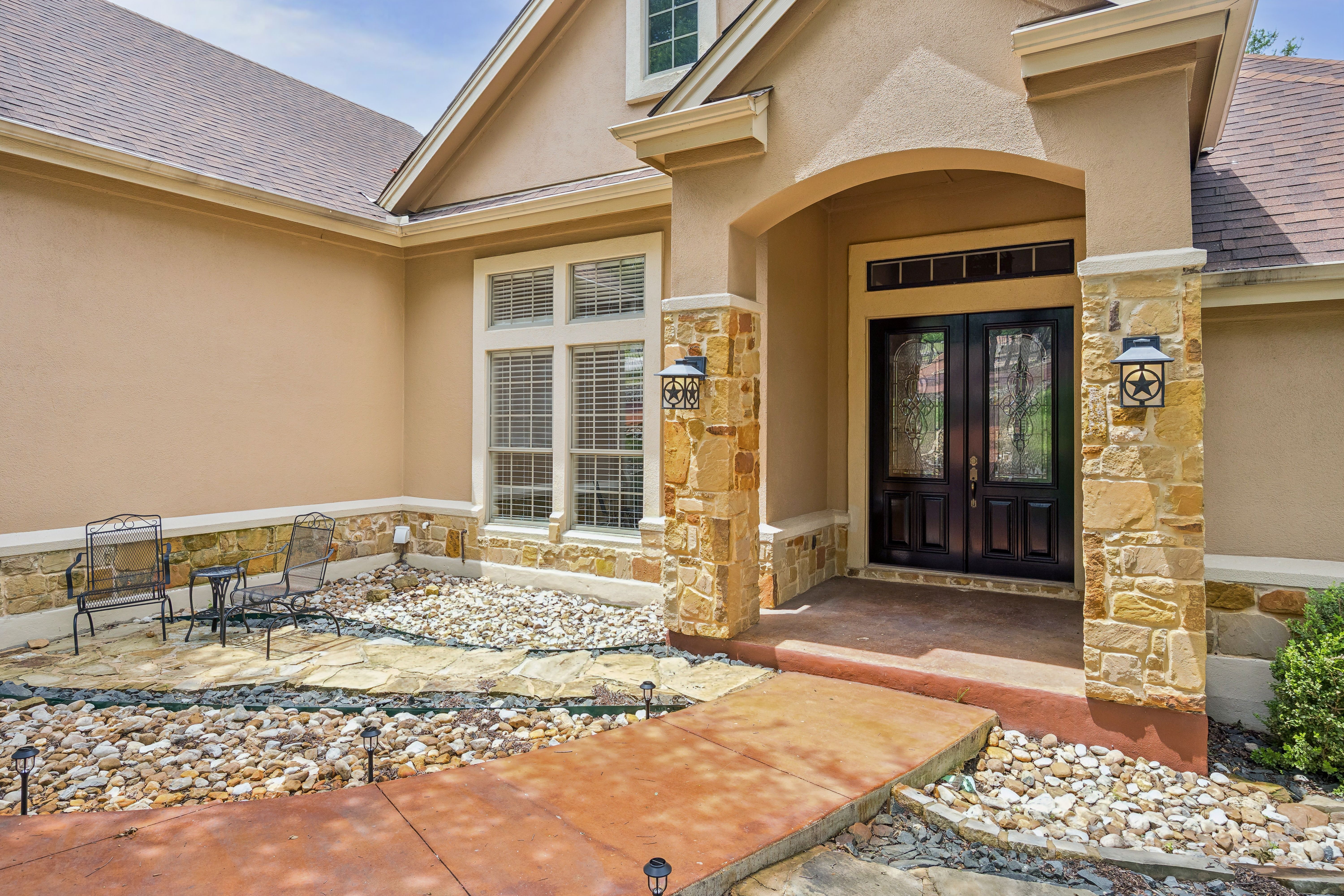 1804 Brushy Bend Drive 