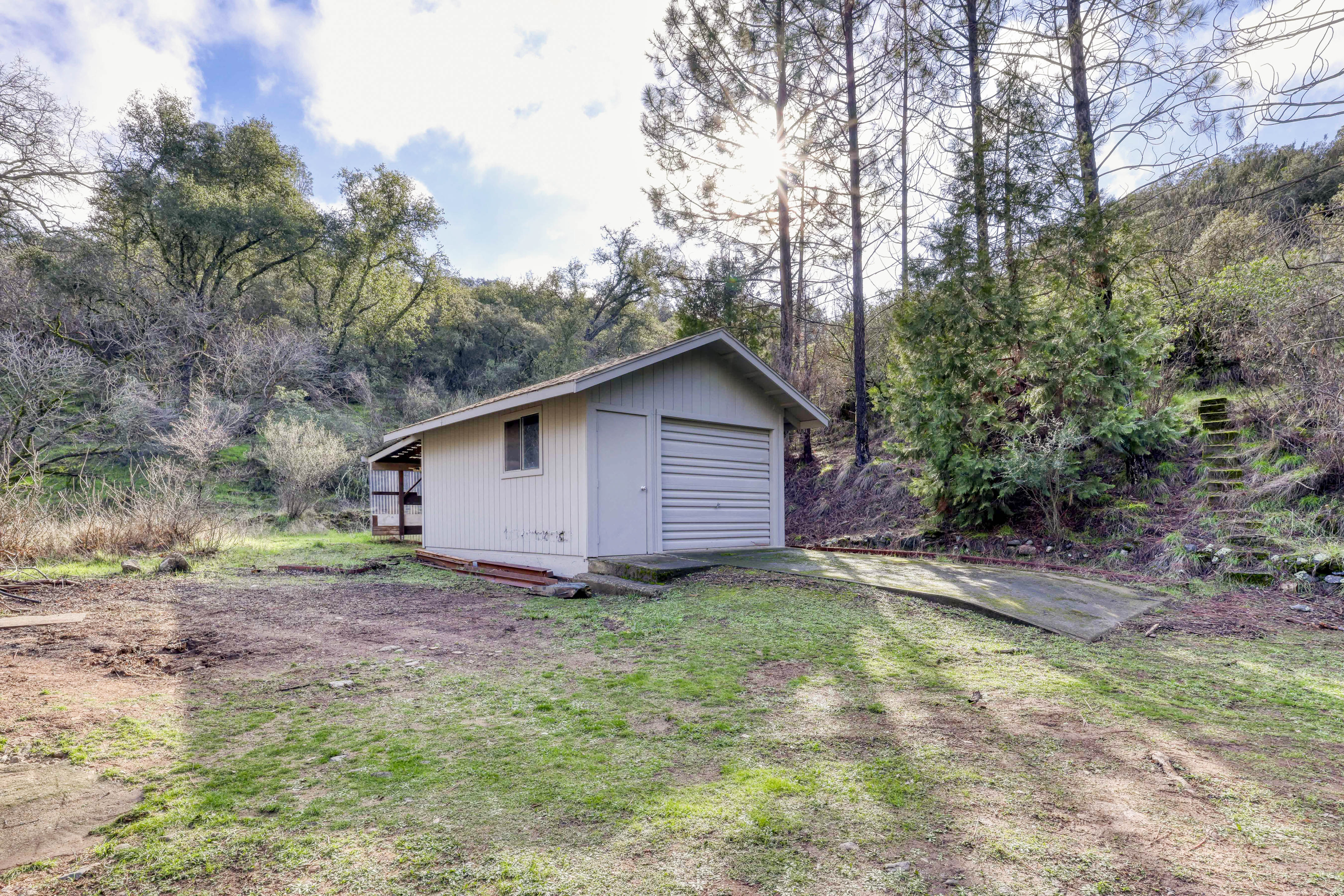 1950 Sweet Valley Road