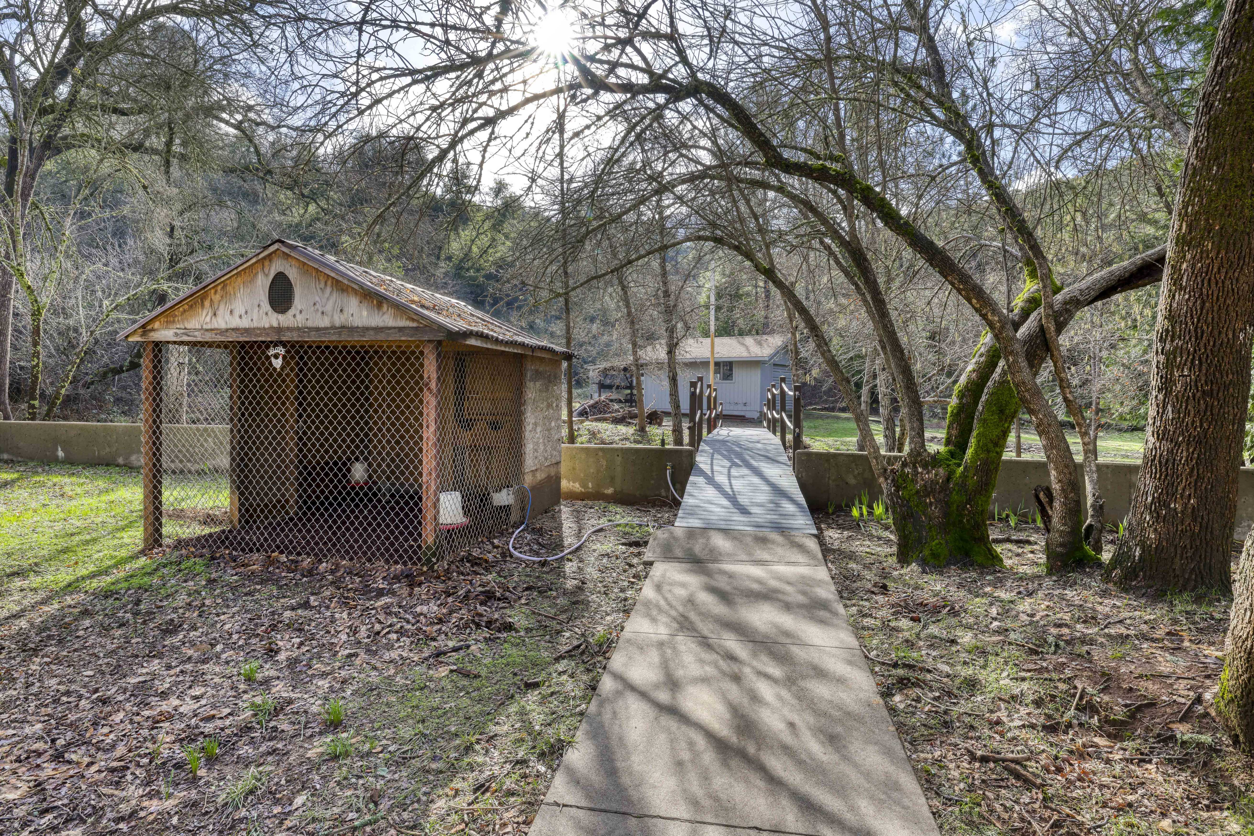 1950 Sweet Valley Road