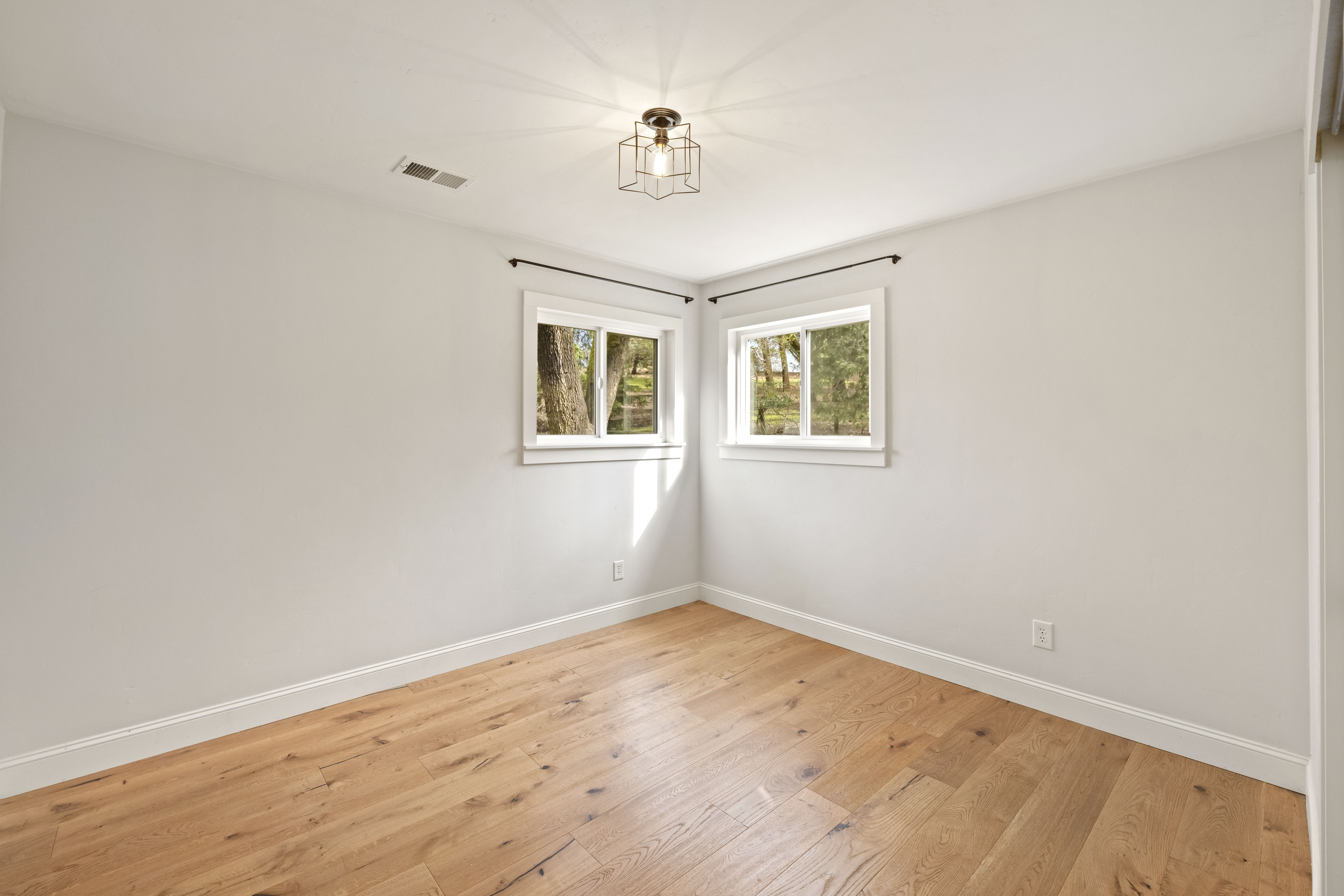 1950 Sweet Valley Road