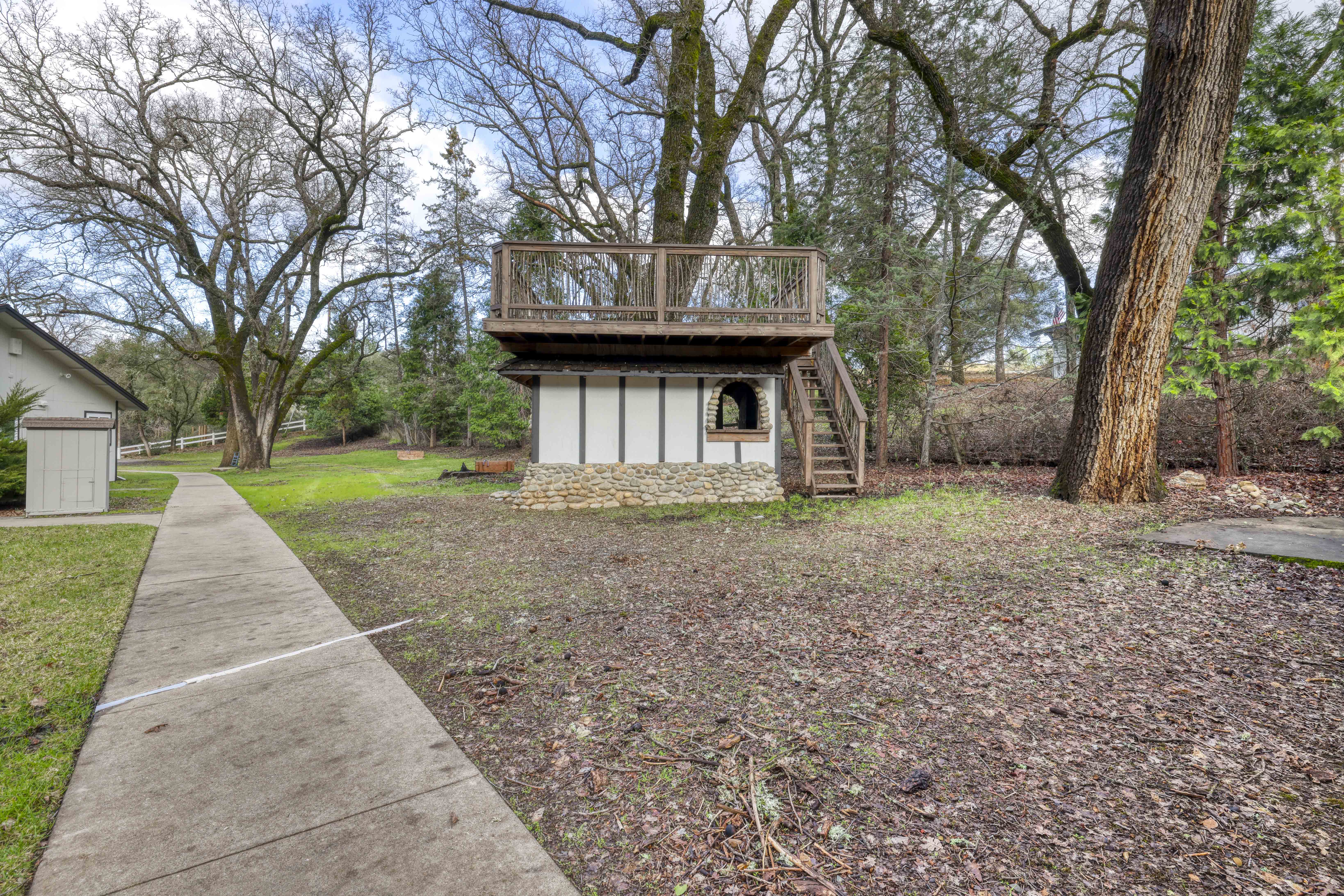 1950 Sweet Valley Road
