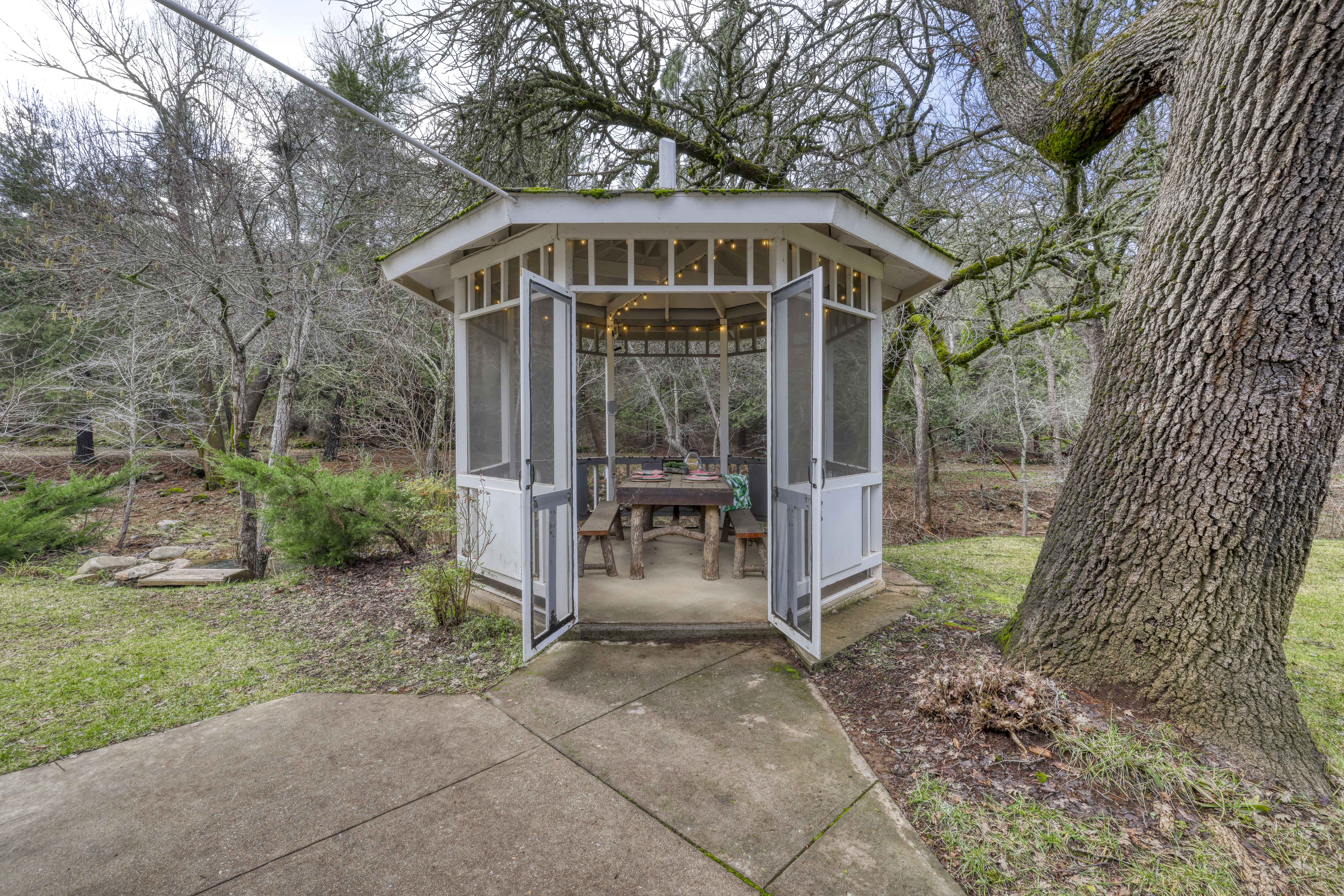 1950 Sweet Valley Road