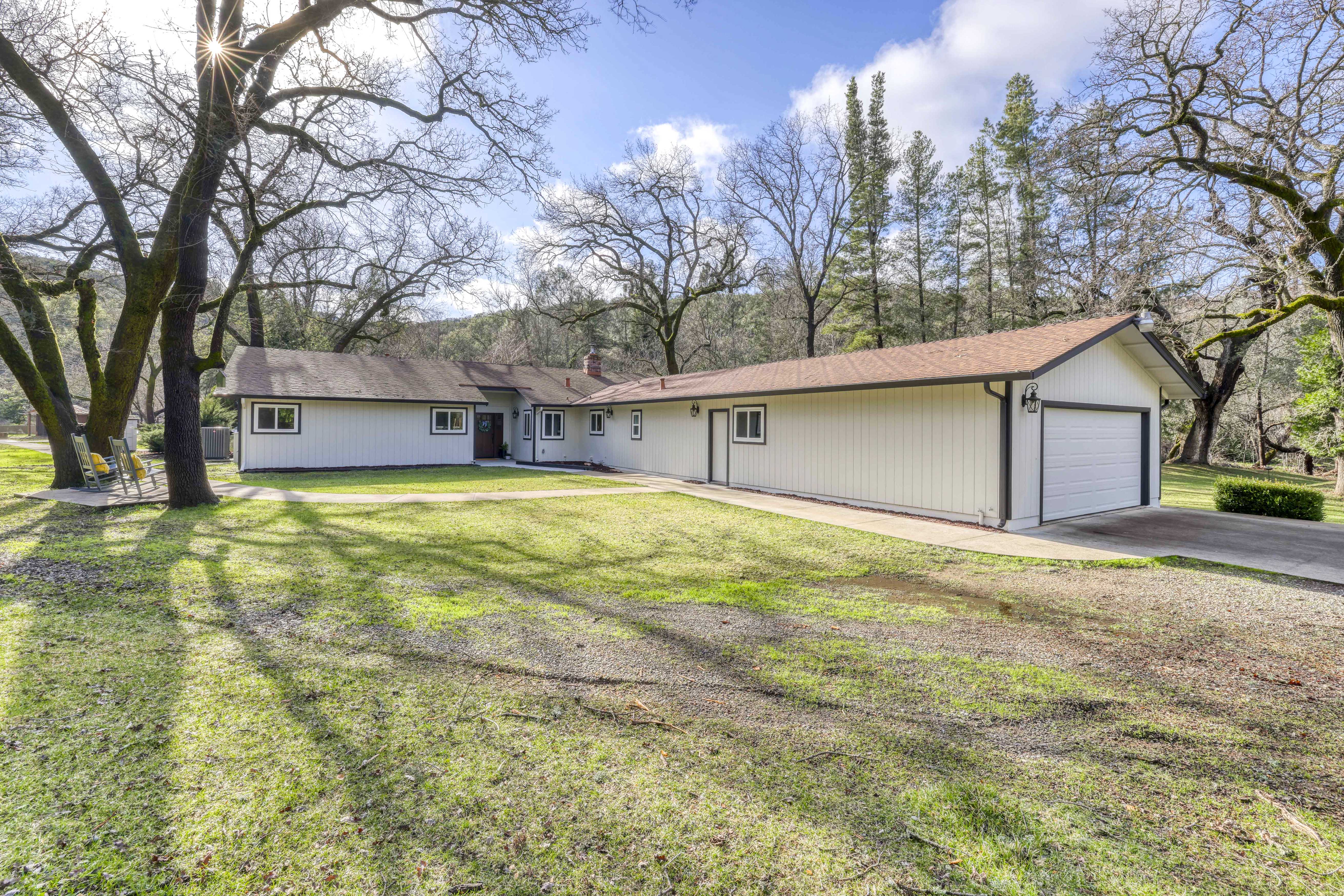 1950 Sweet Valley Road
