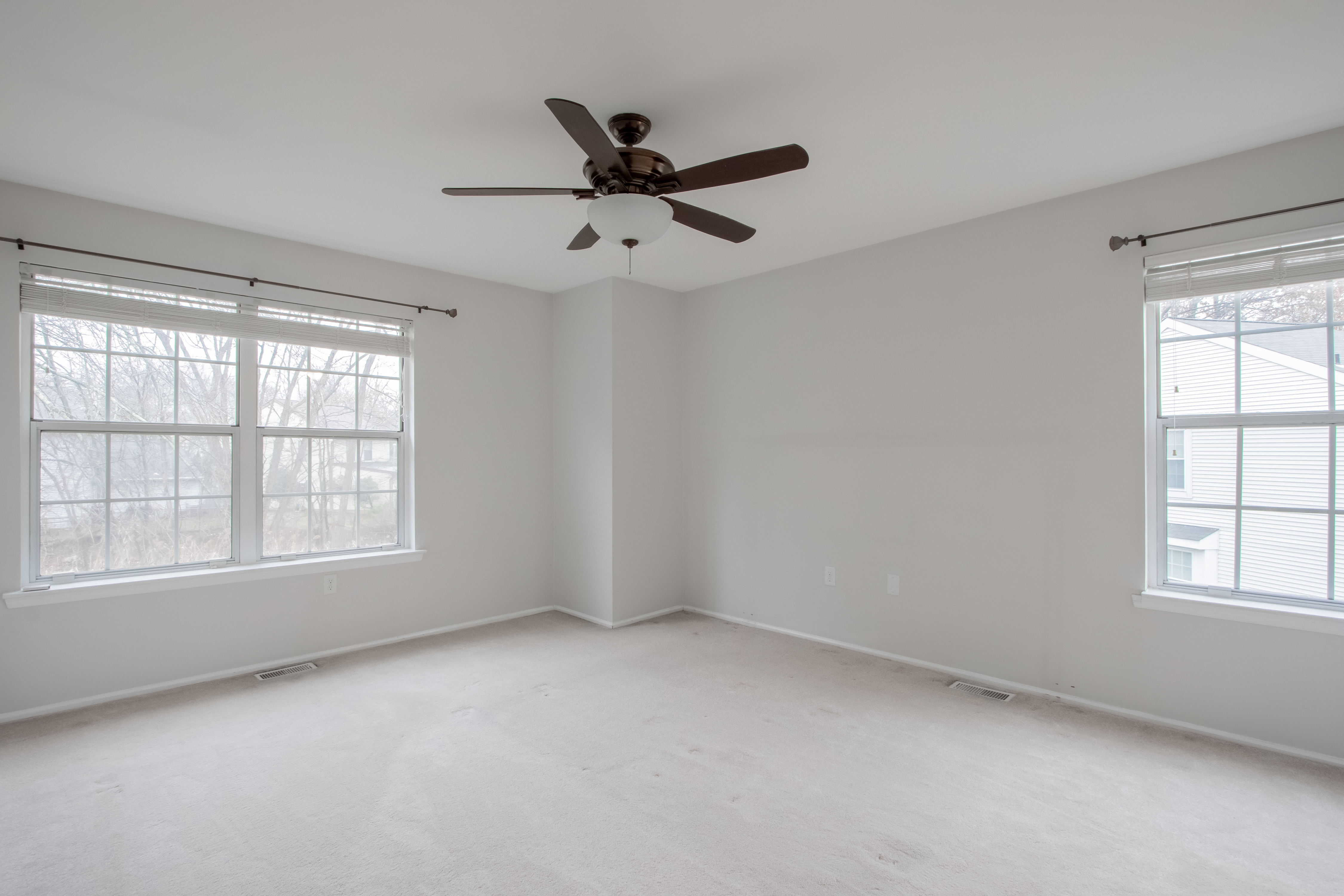 43 Malibu Dr