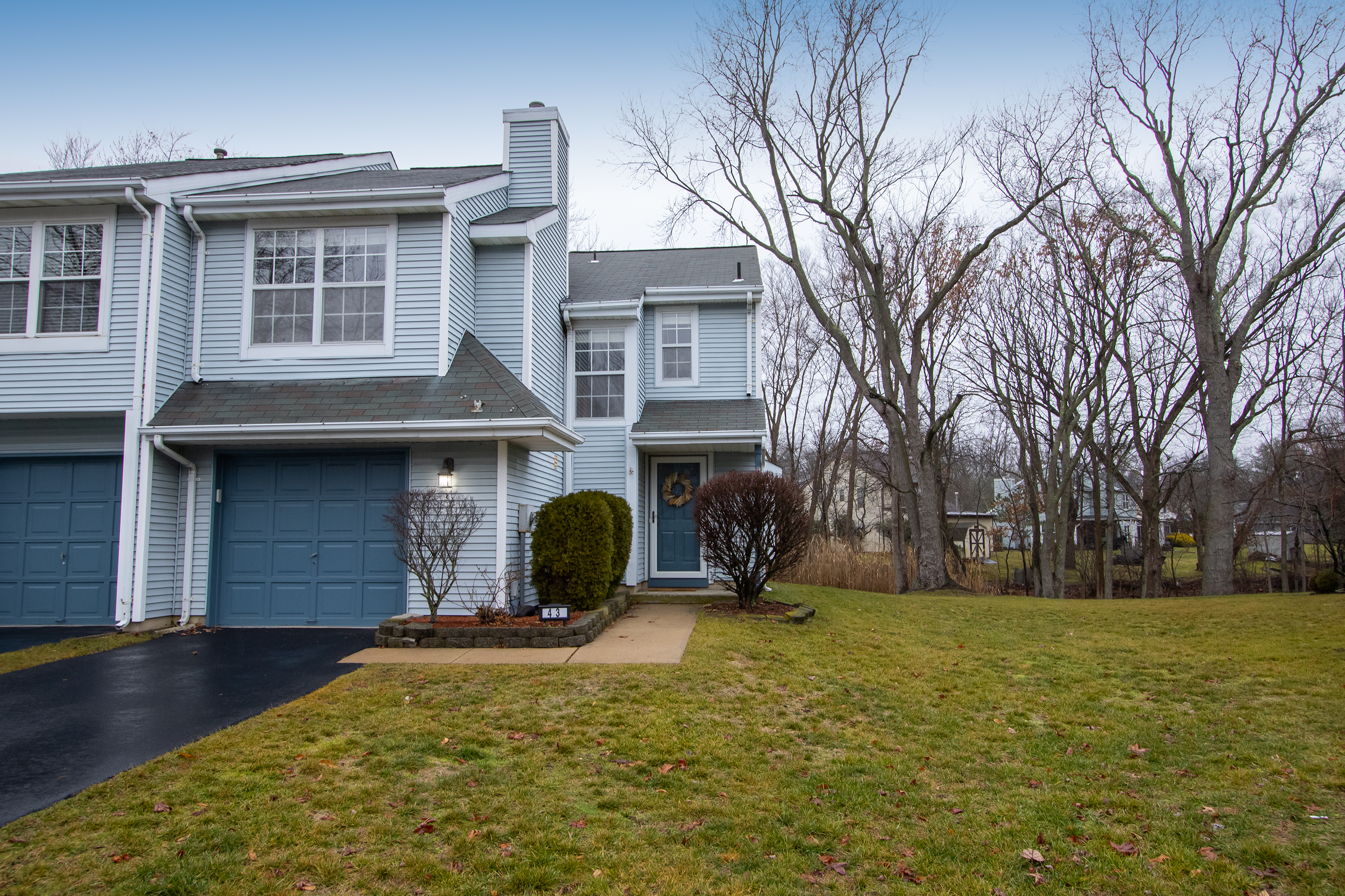 43 Malibu Dr