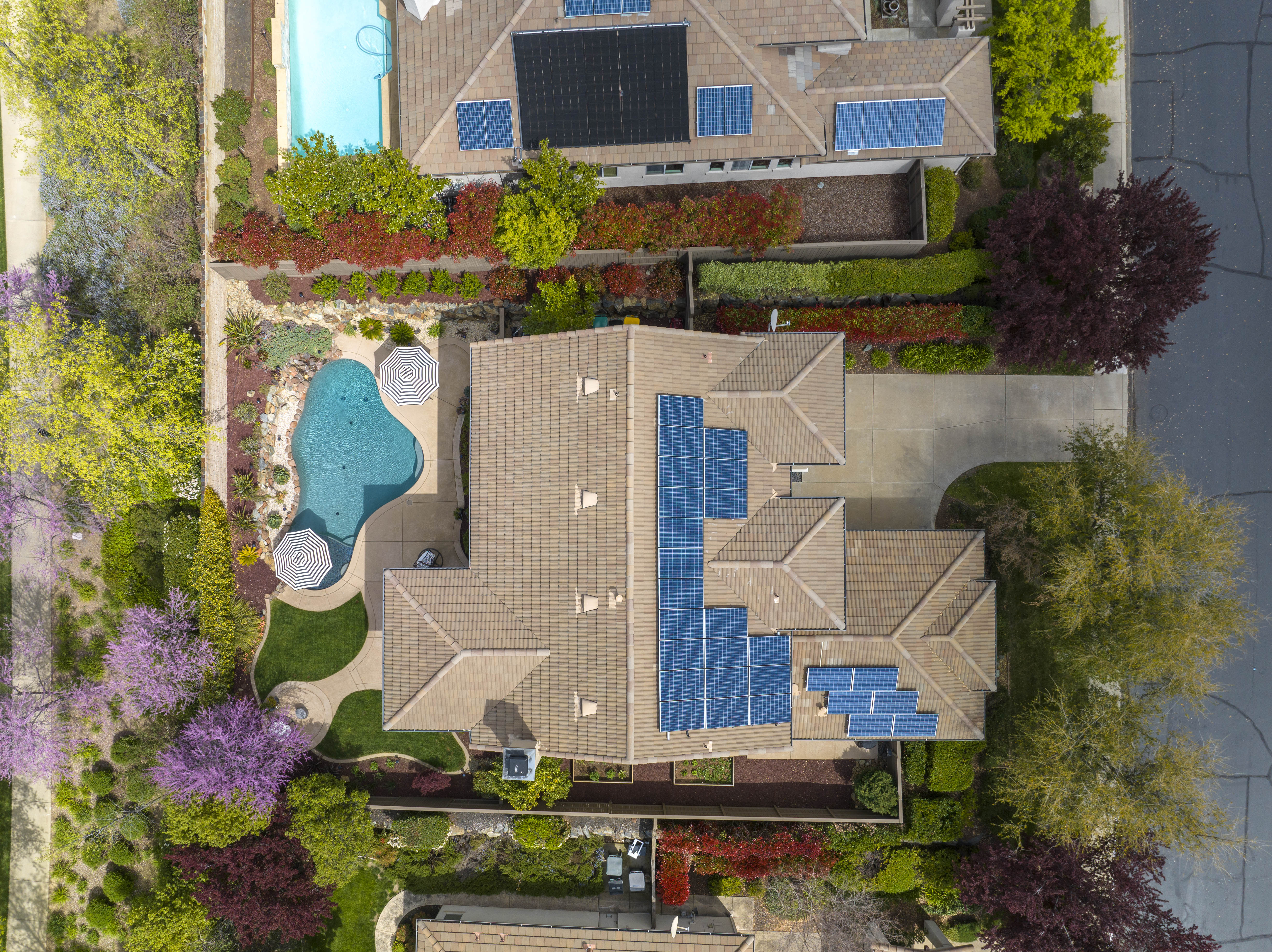 5116 Garlenda Drive 