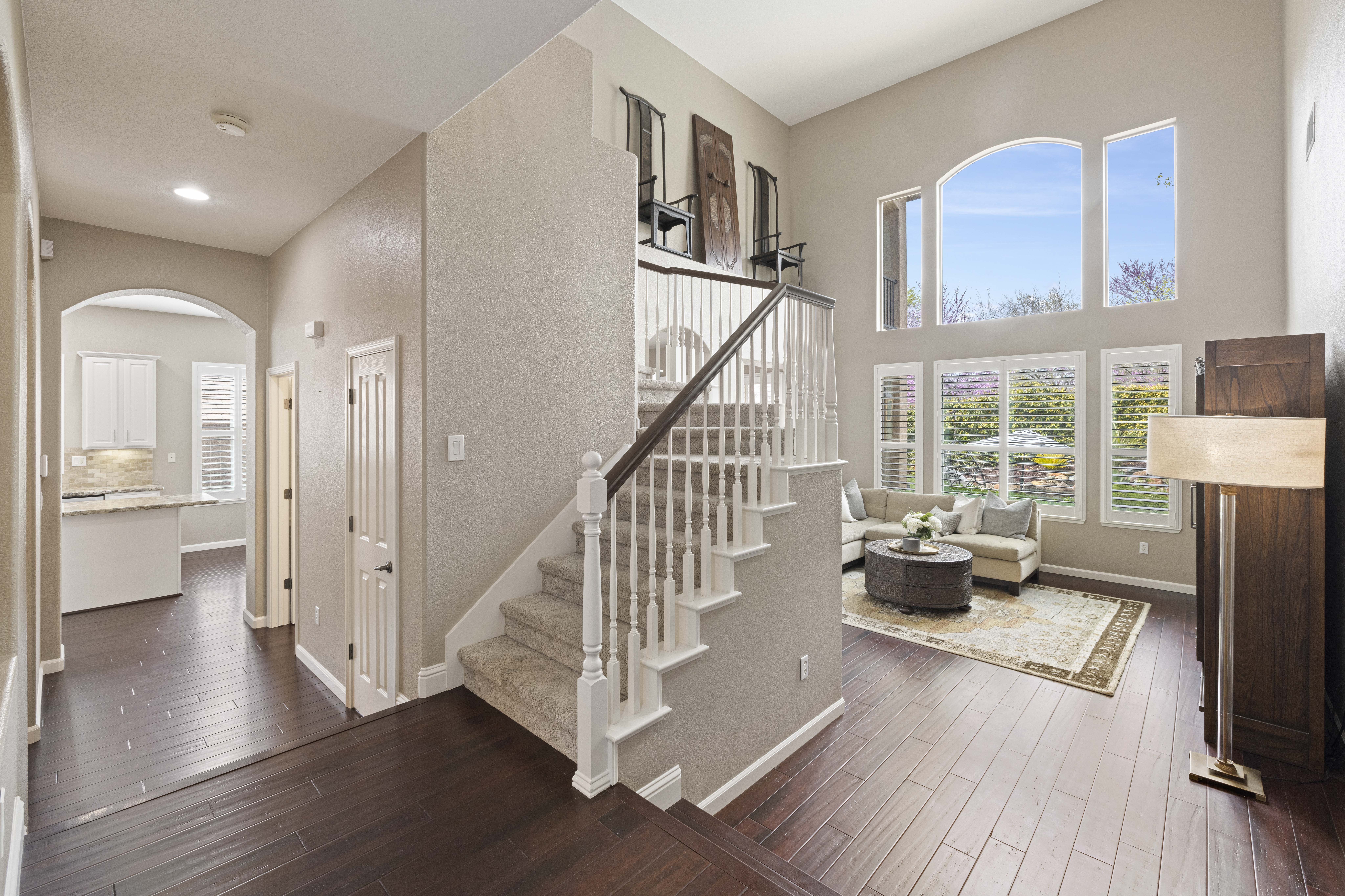 5116 Garlenda Drive 