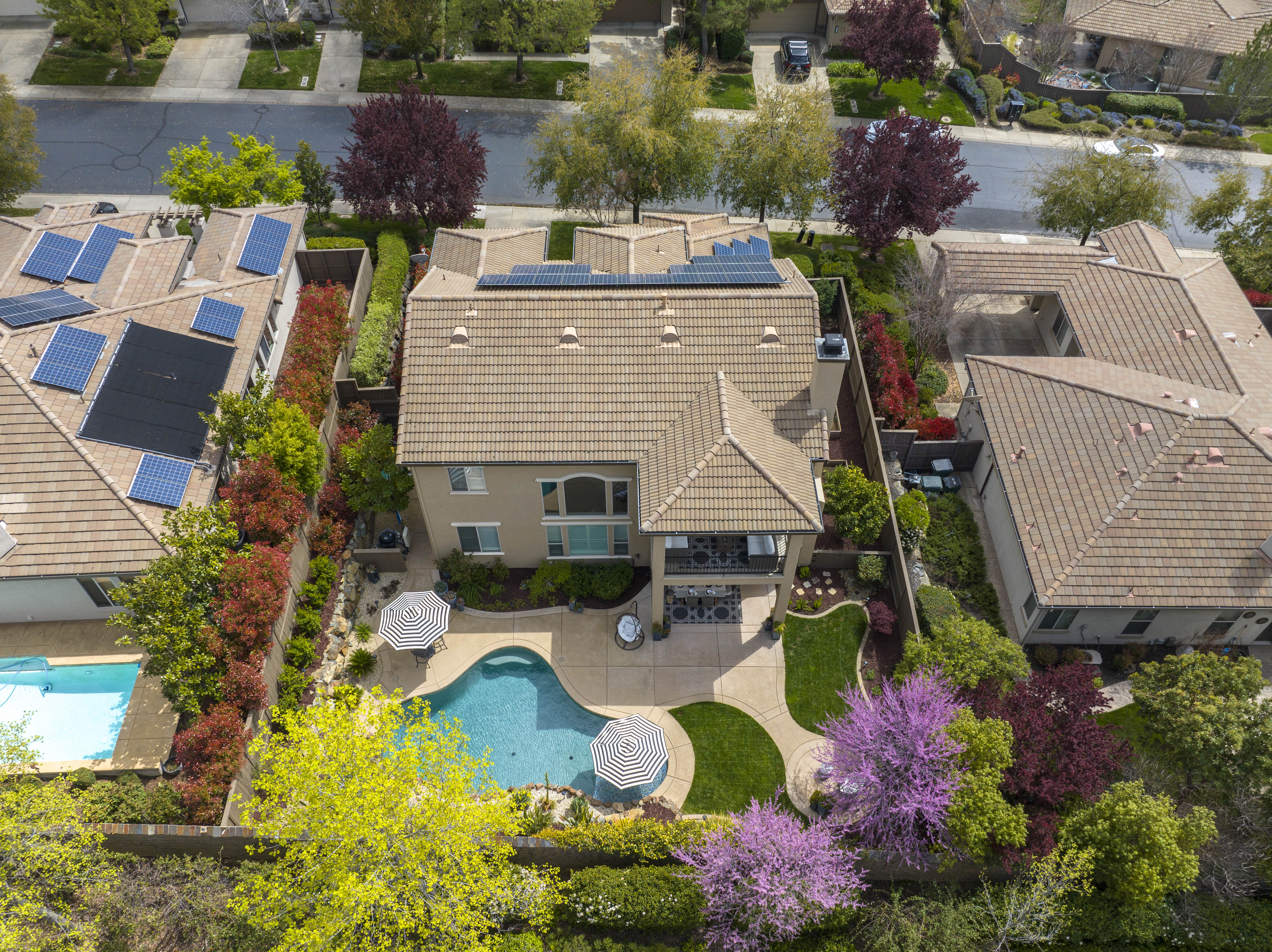 5116 Garlenda Drive 