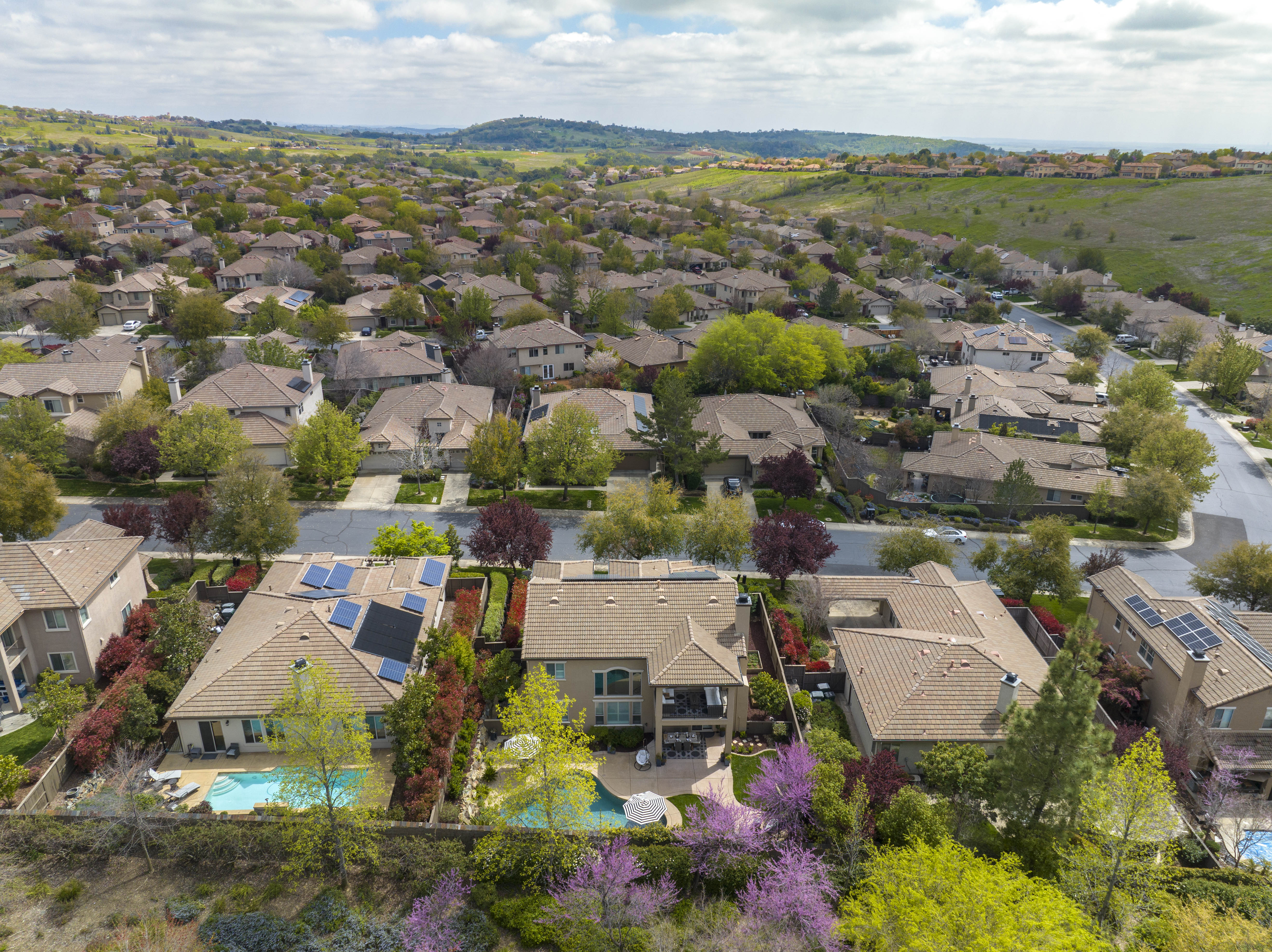5116 Garlenda Drive 