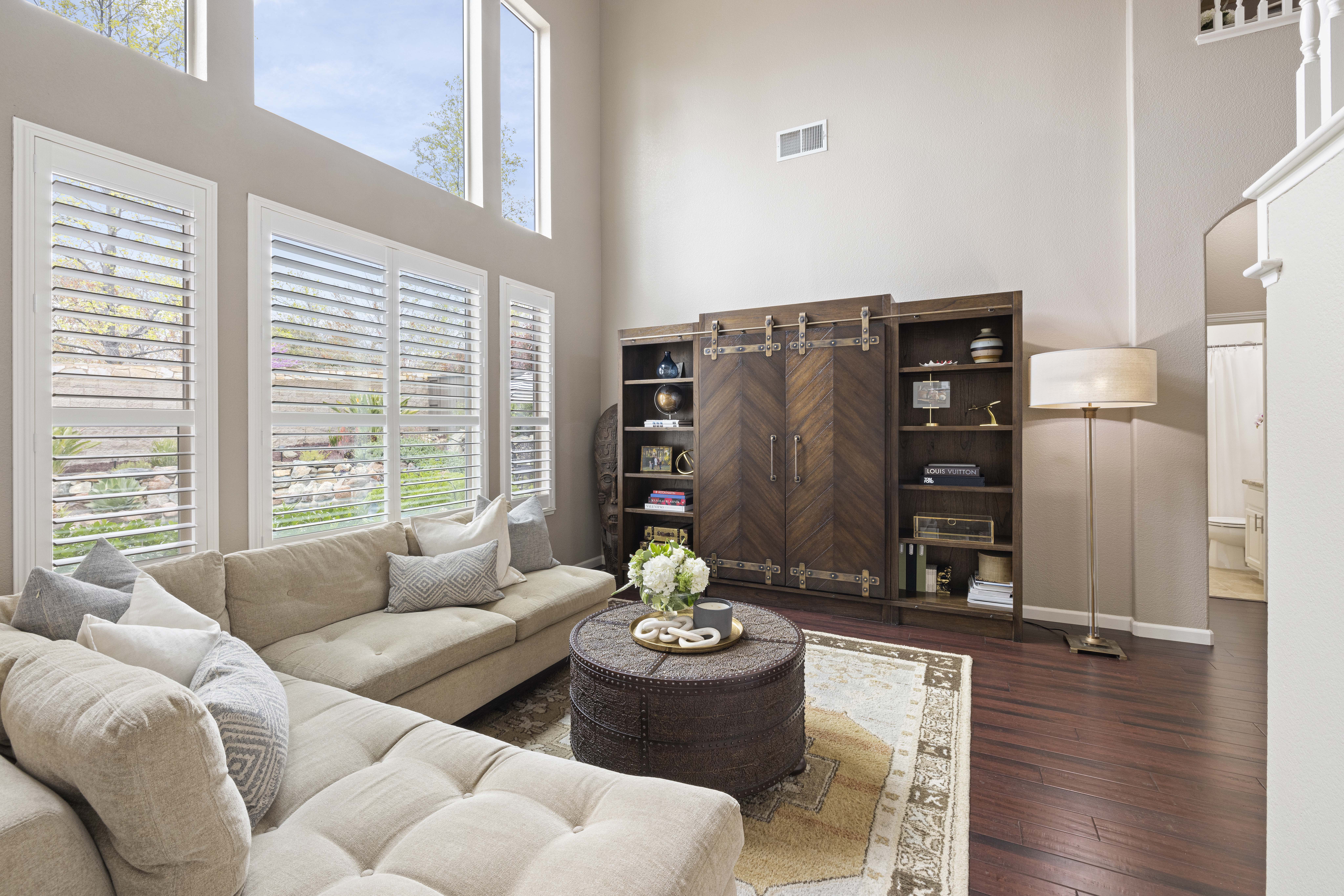 5116 Garlenda Drive 