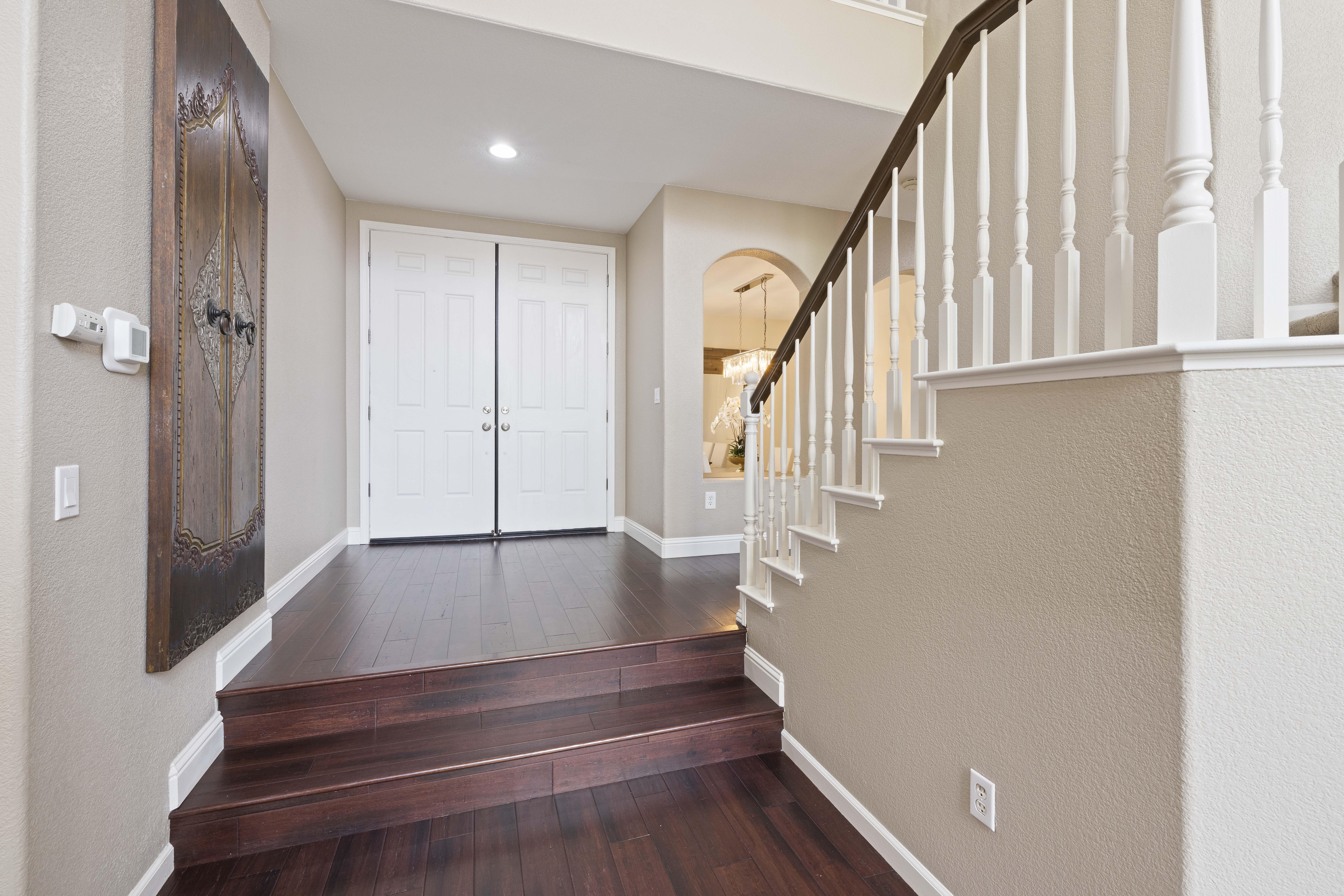 5116 Garlenda Drive 