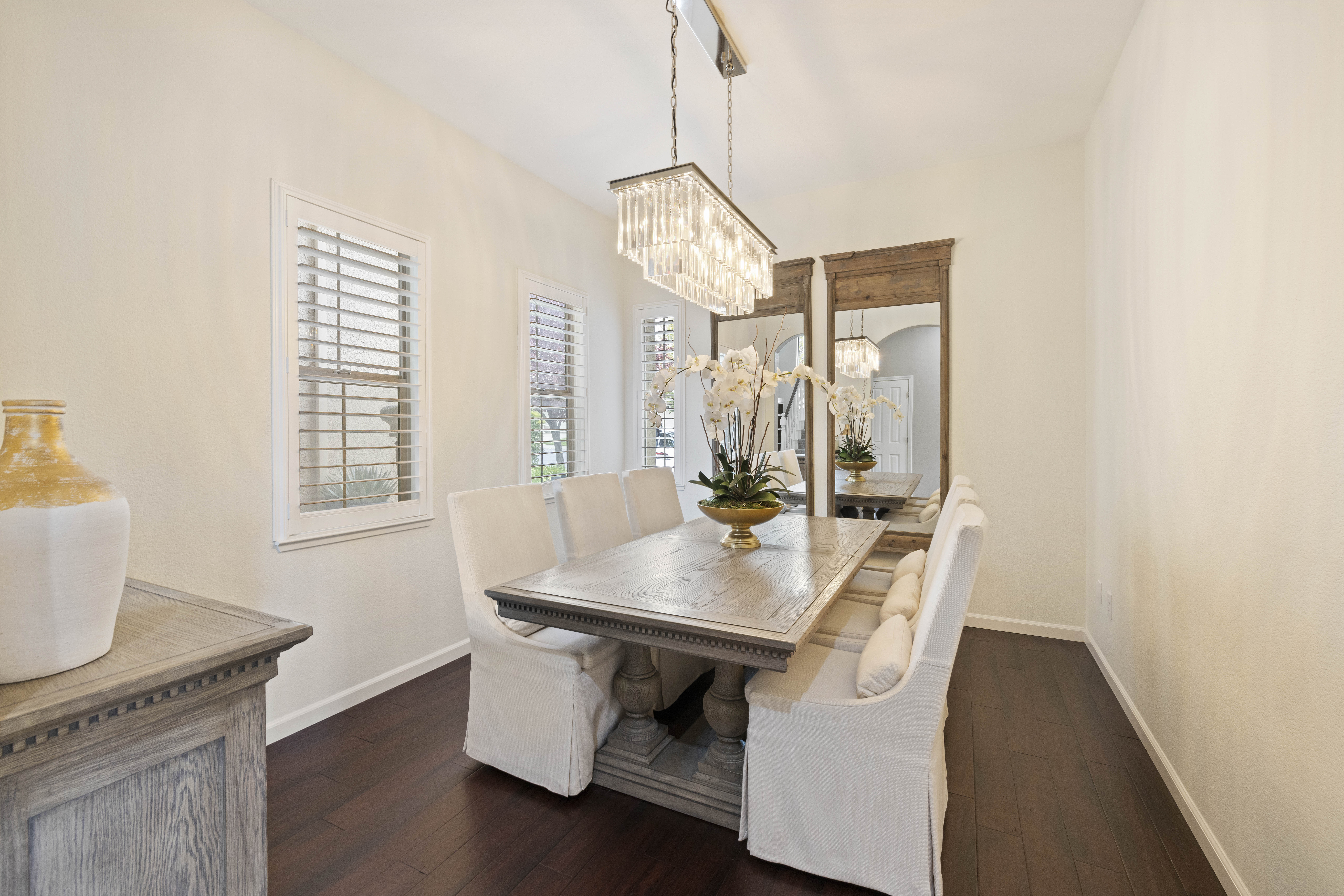 5116 Garlenda Drive 