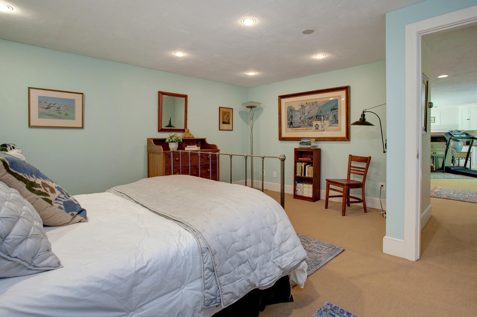 27 Oak Ridge Road