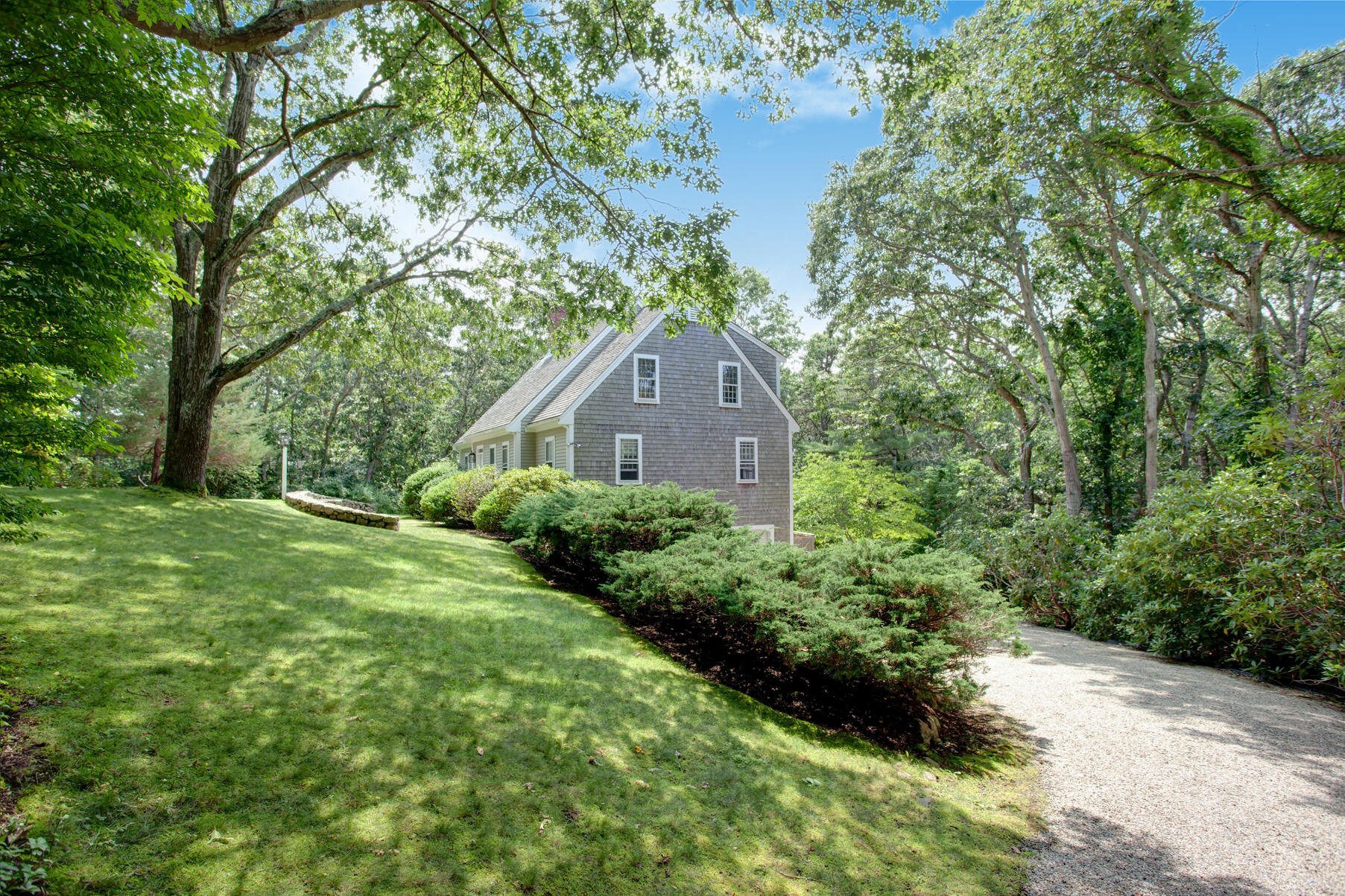 27 Oak Ridge Road