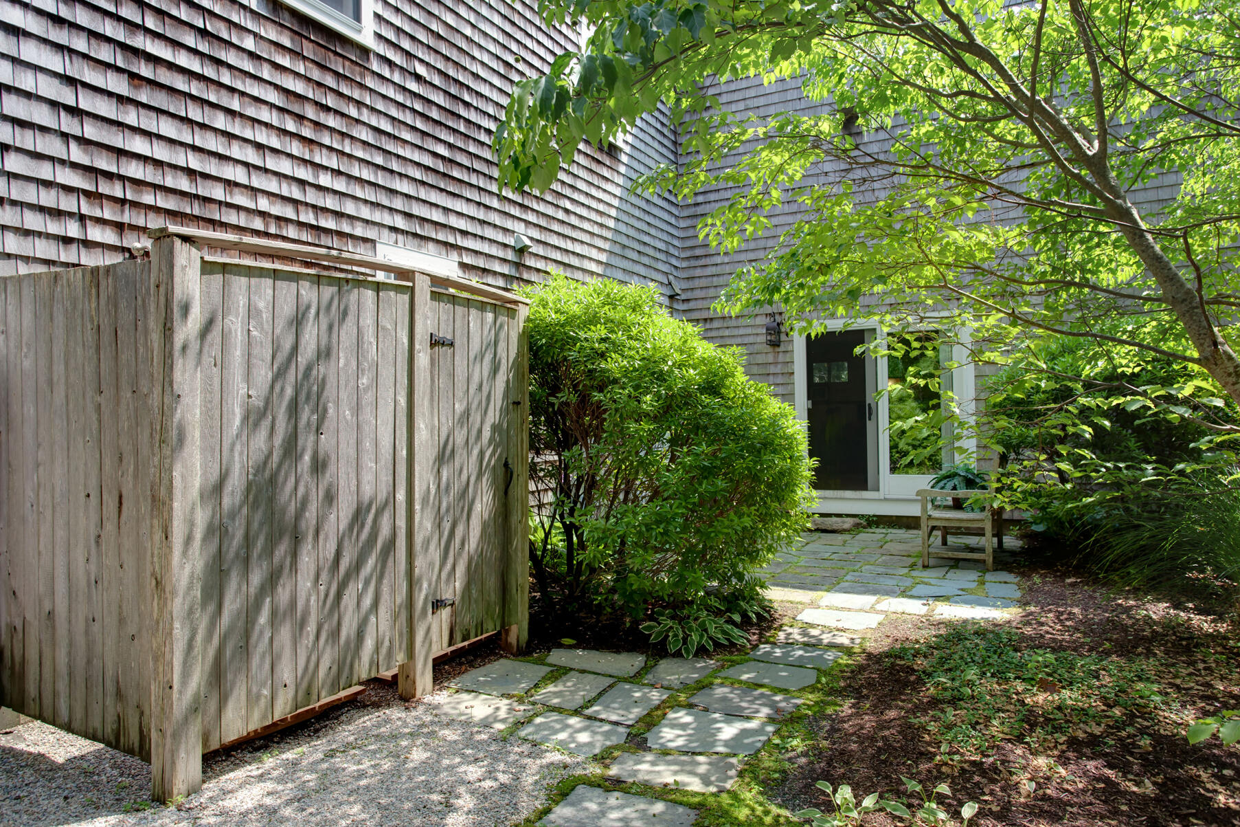 27 Oak Ridge Road