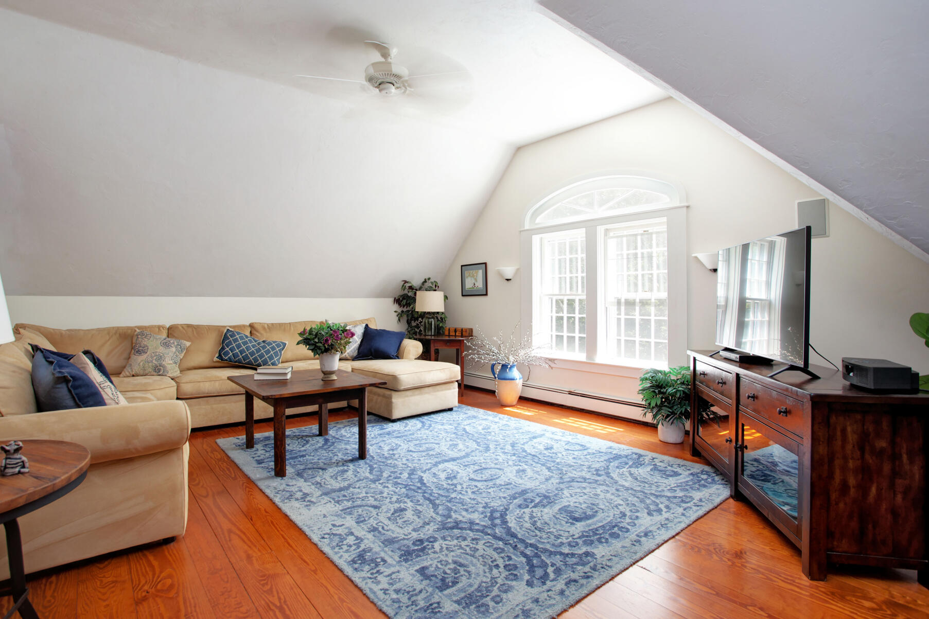 27 Oak Ridge Road