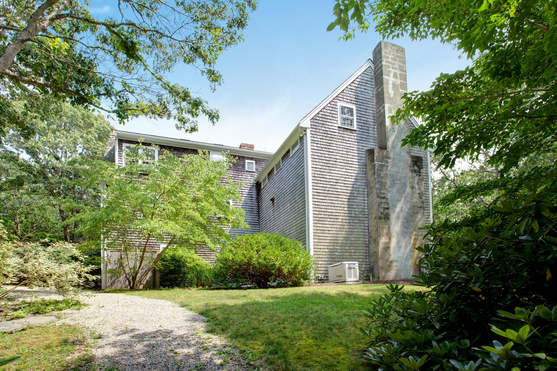 27 Oak Ridge Road