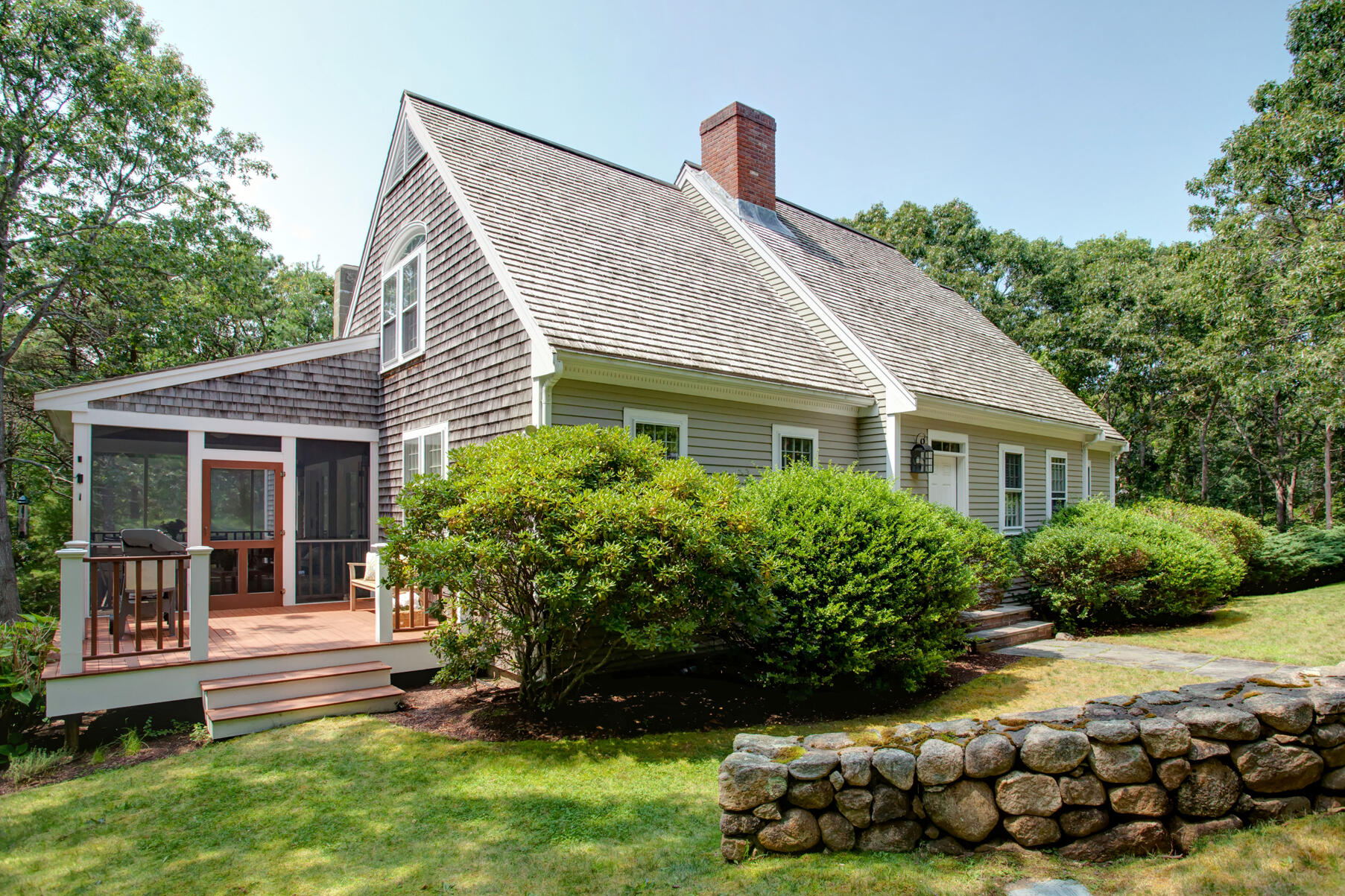 27 Oak Ridge Road