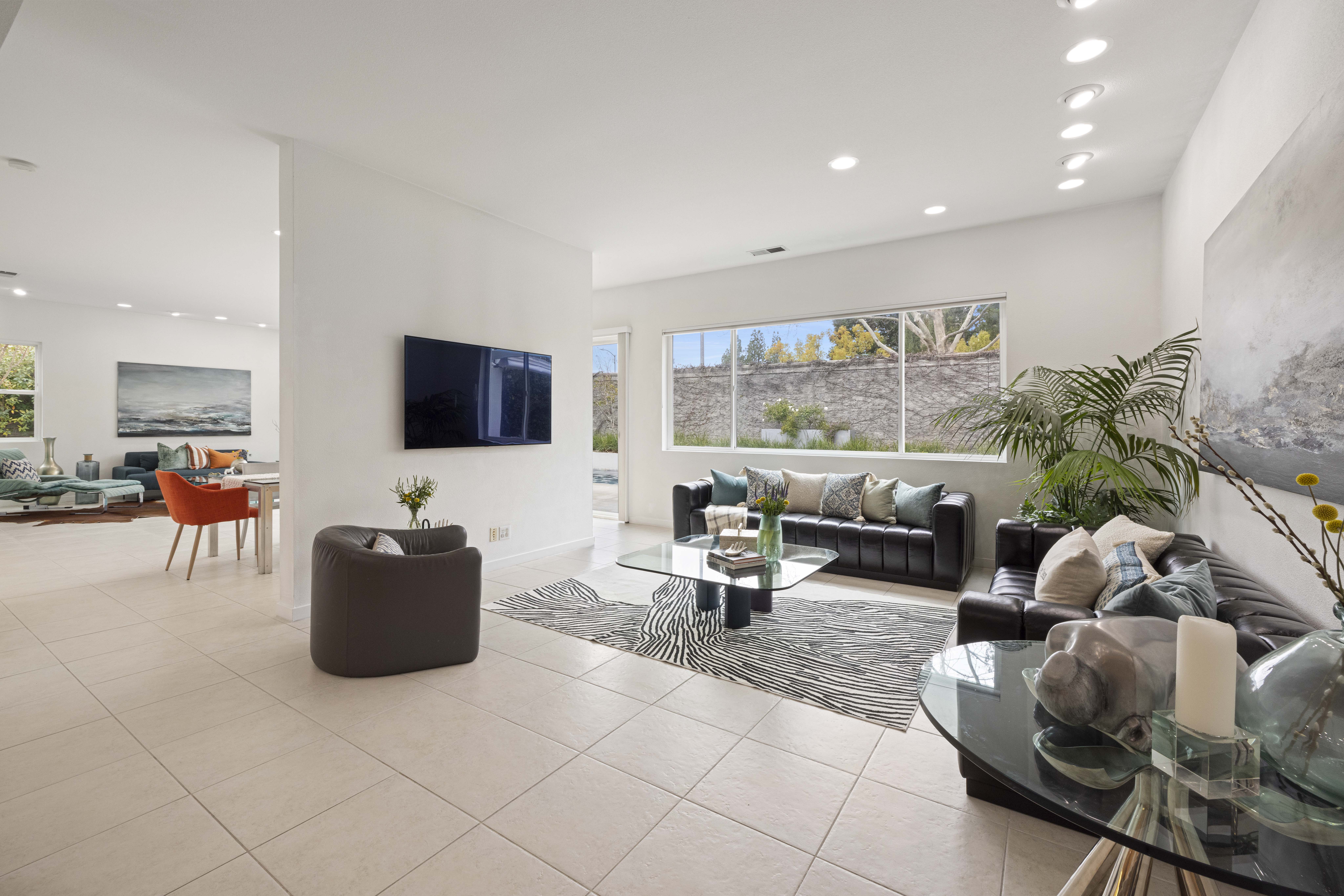 941 Tuscan Lane 