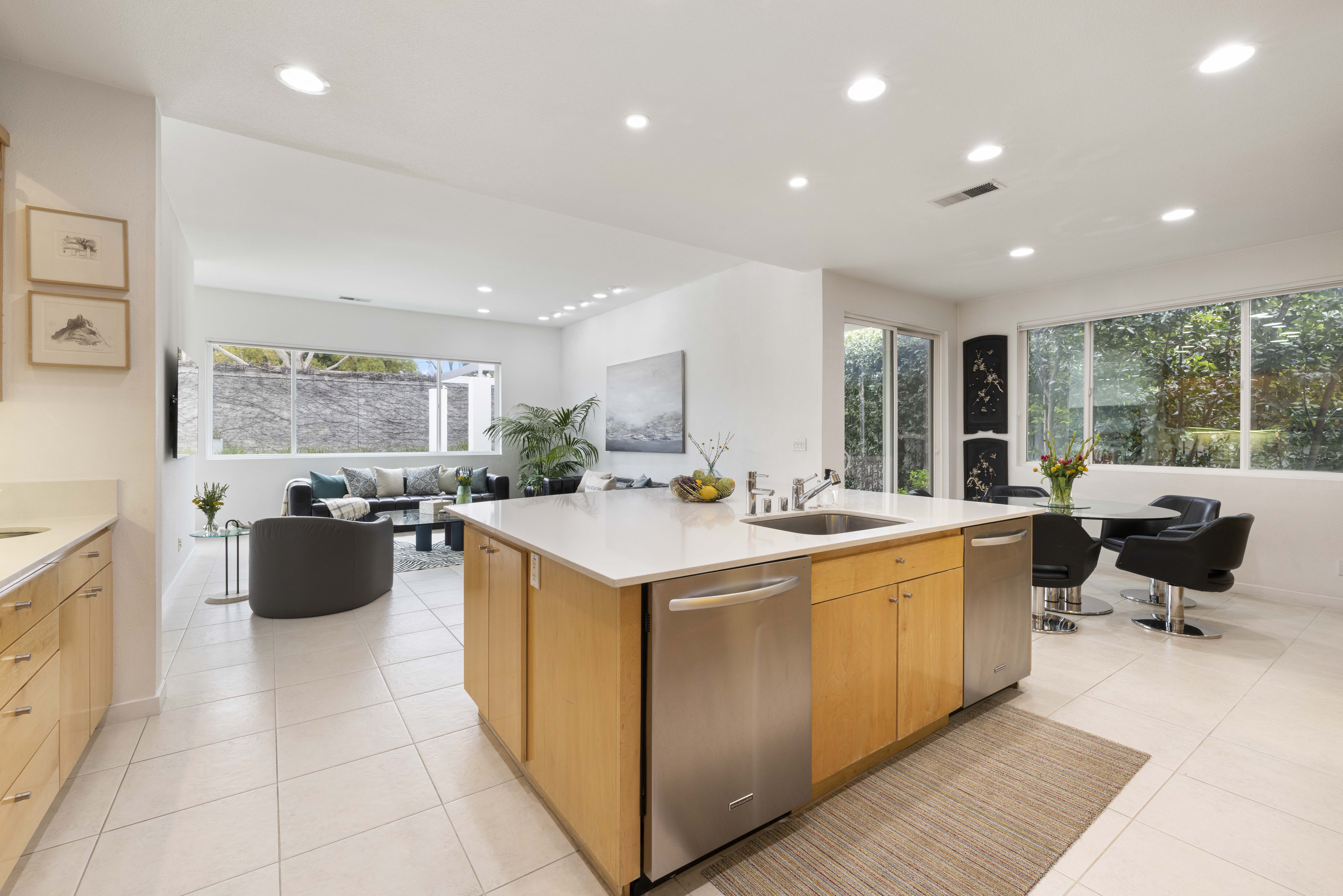 941 Tuscan Lane 