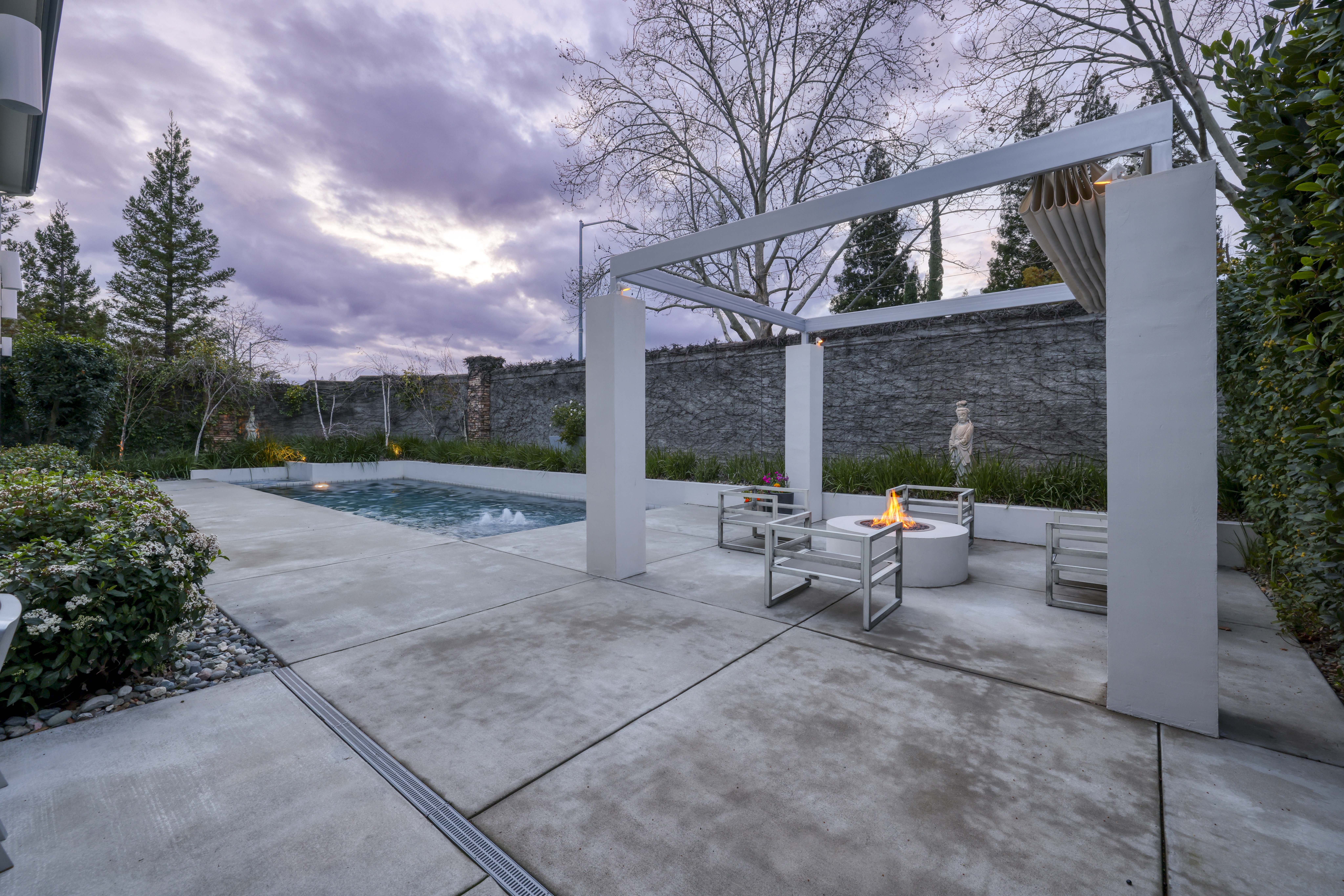 941 Tuscan Lane 