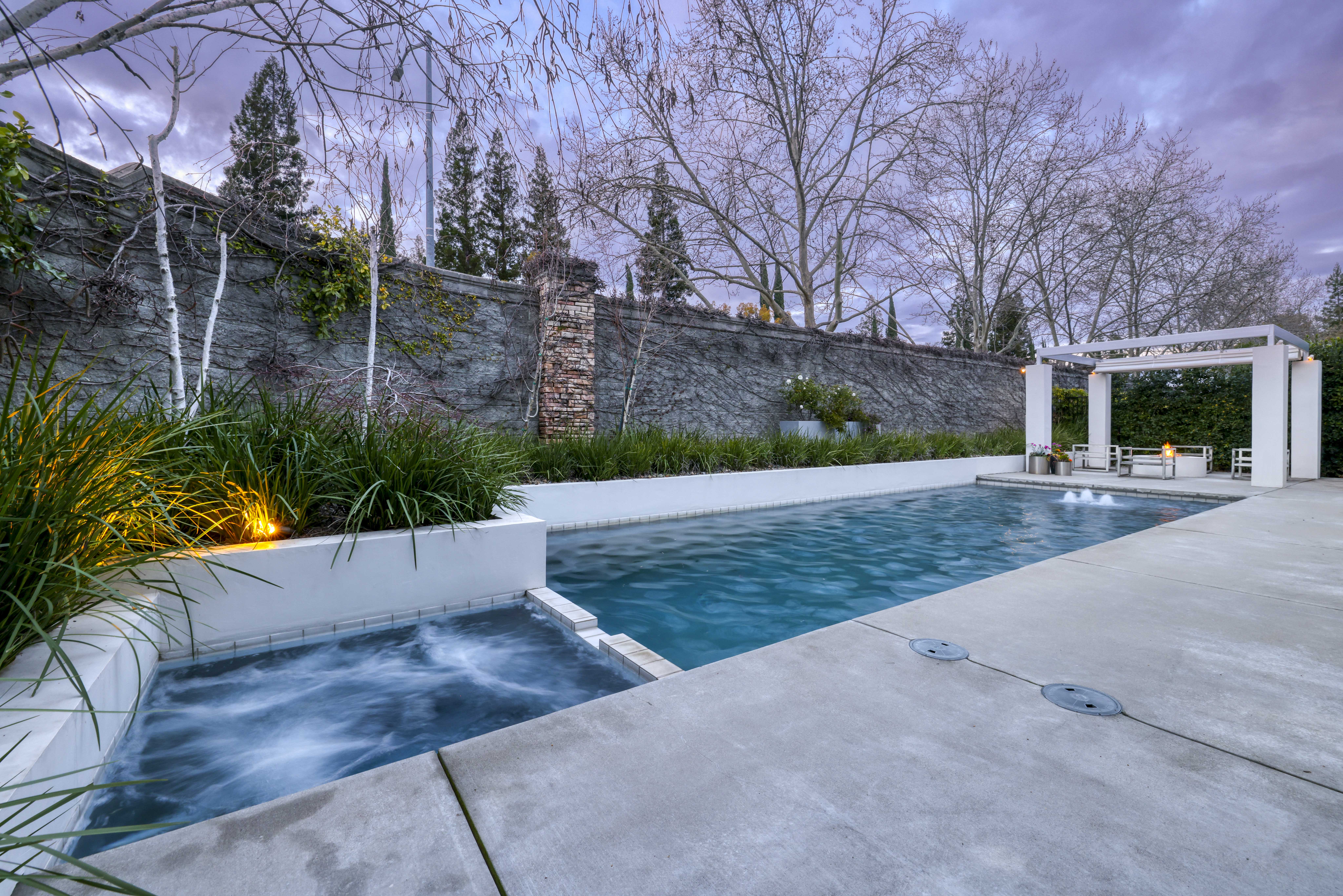 941 Tuscan Lane 