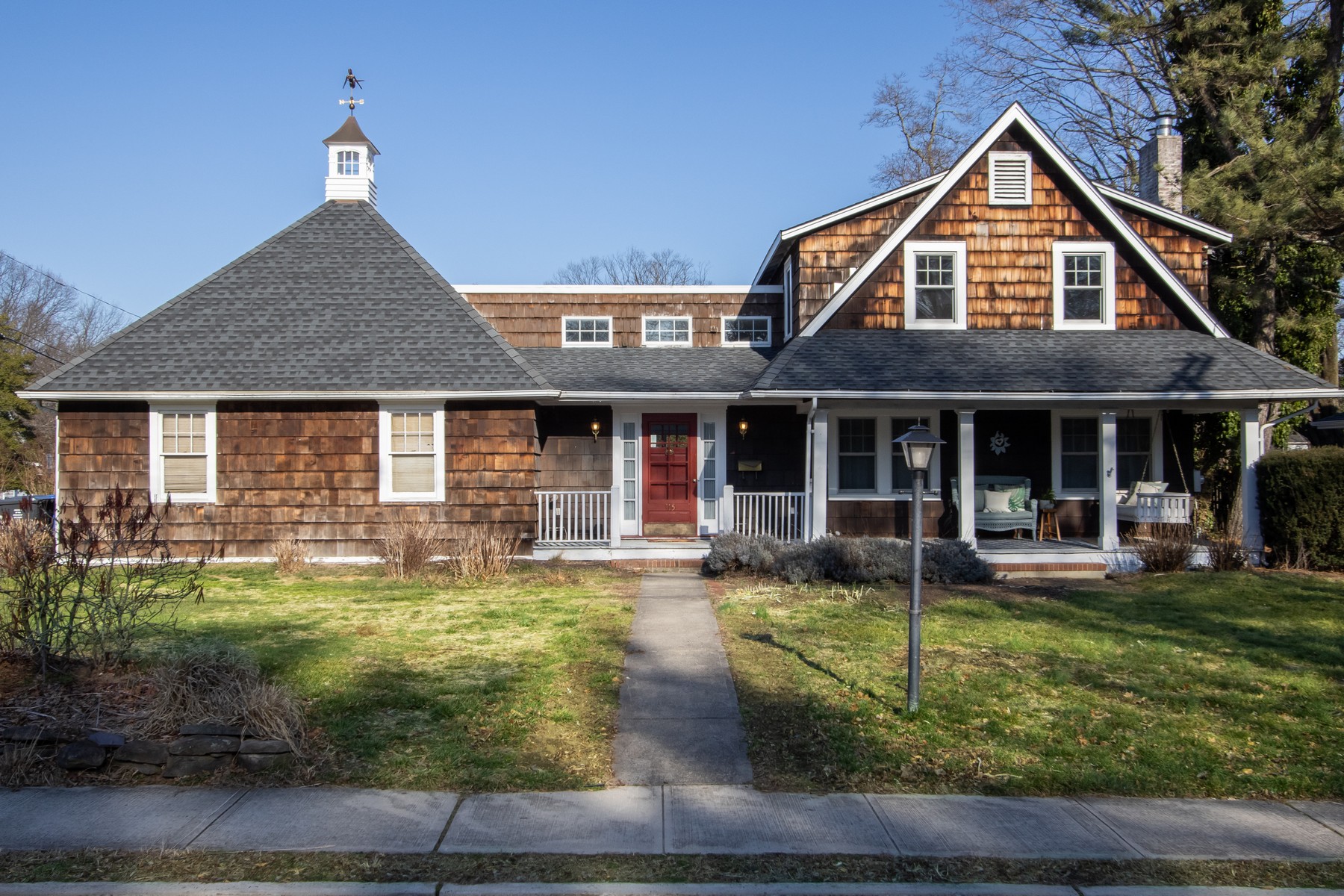 115 Lake Ave