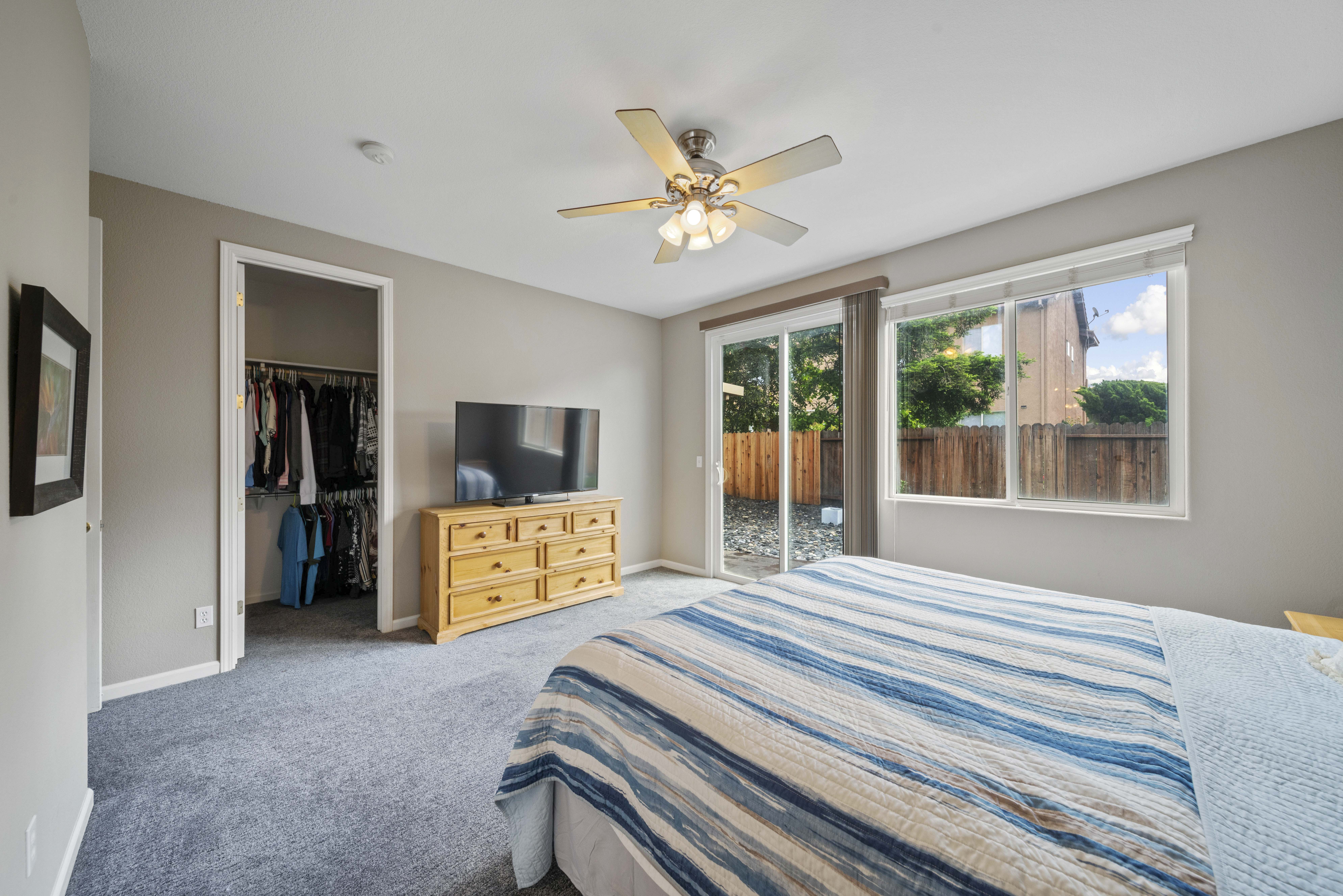 10113 Upshaw Way 