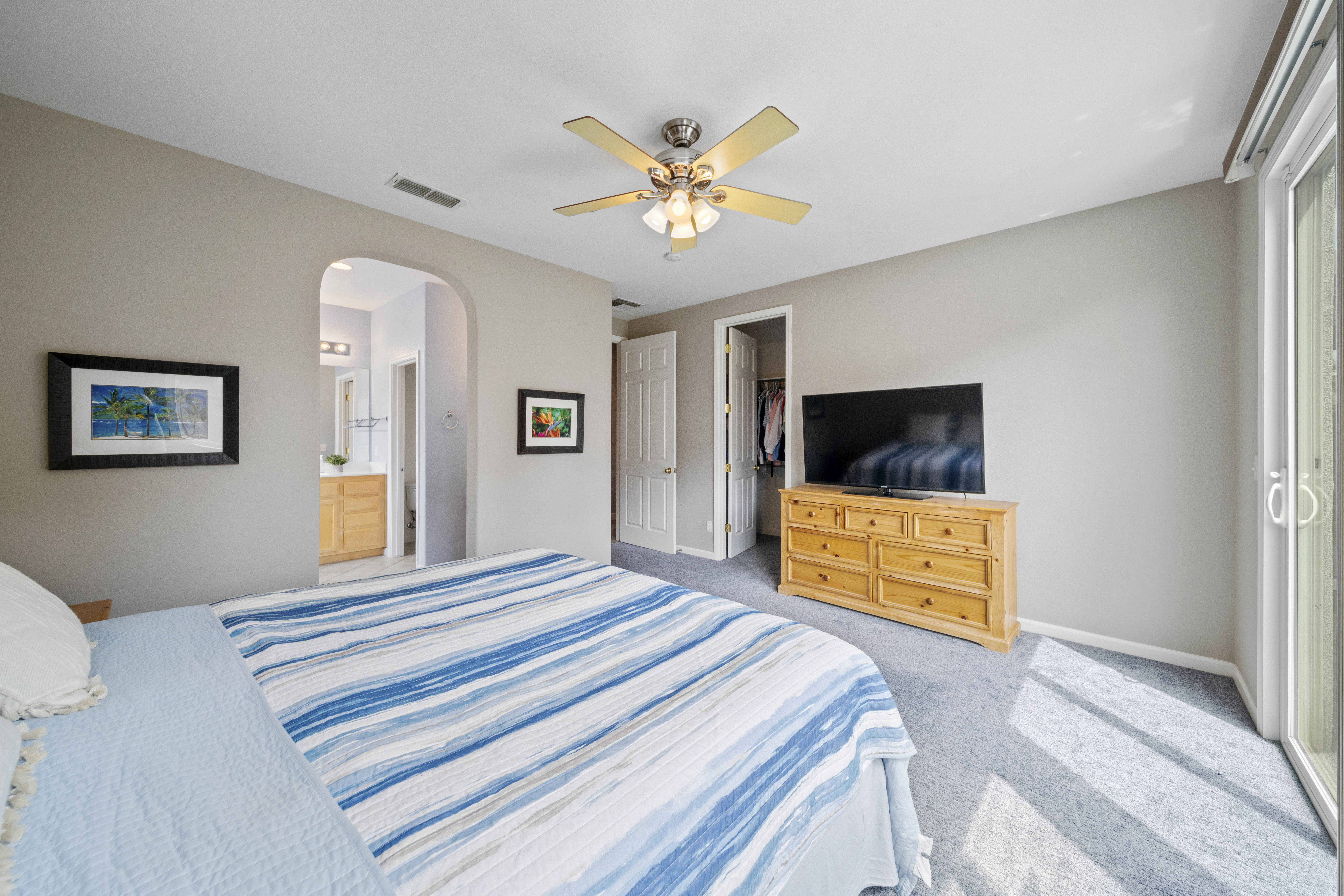 10113 Upshaw Way 