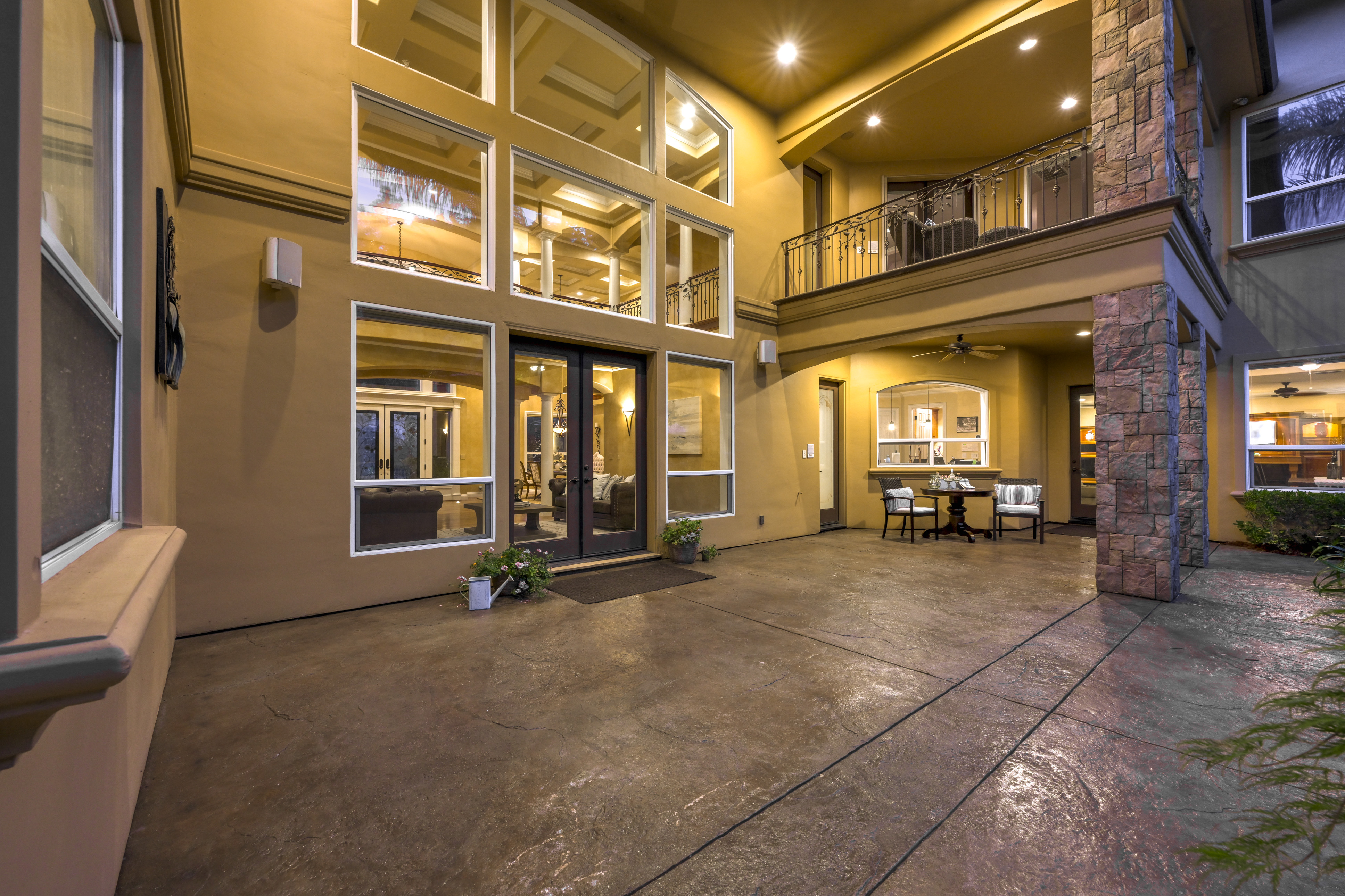 1239 Crocker Drive 