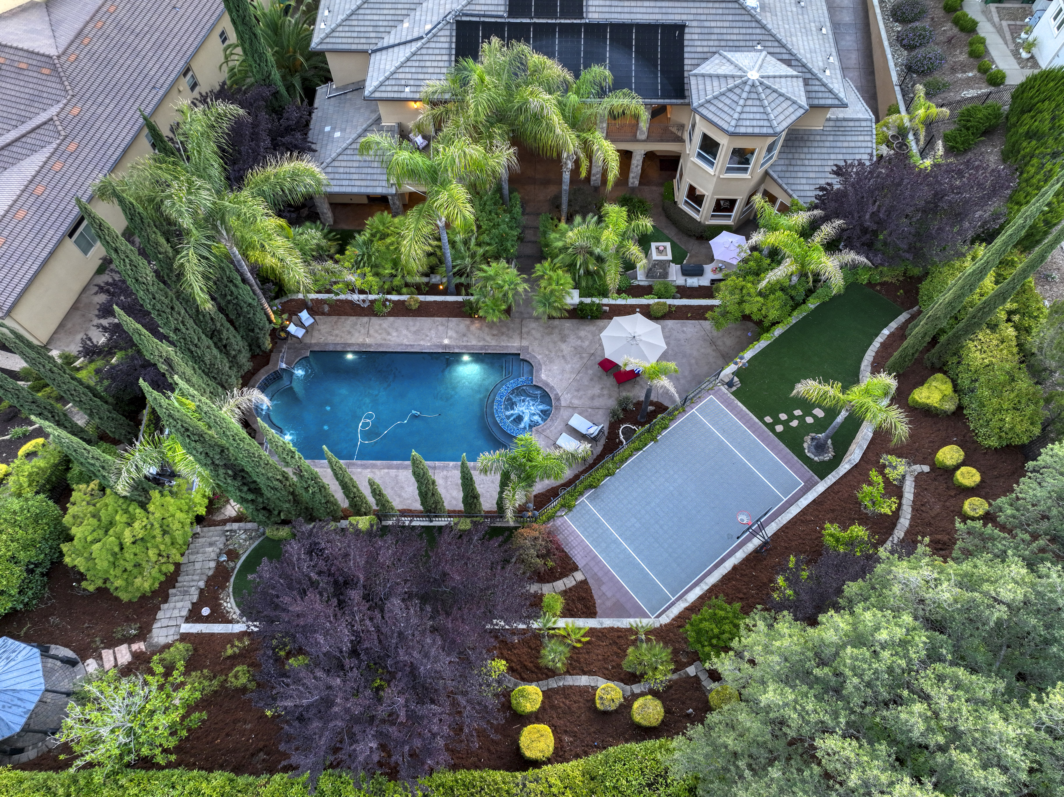 1239 Crocker Drive 
