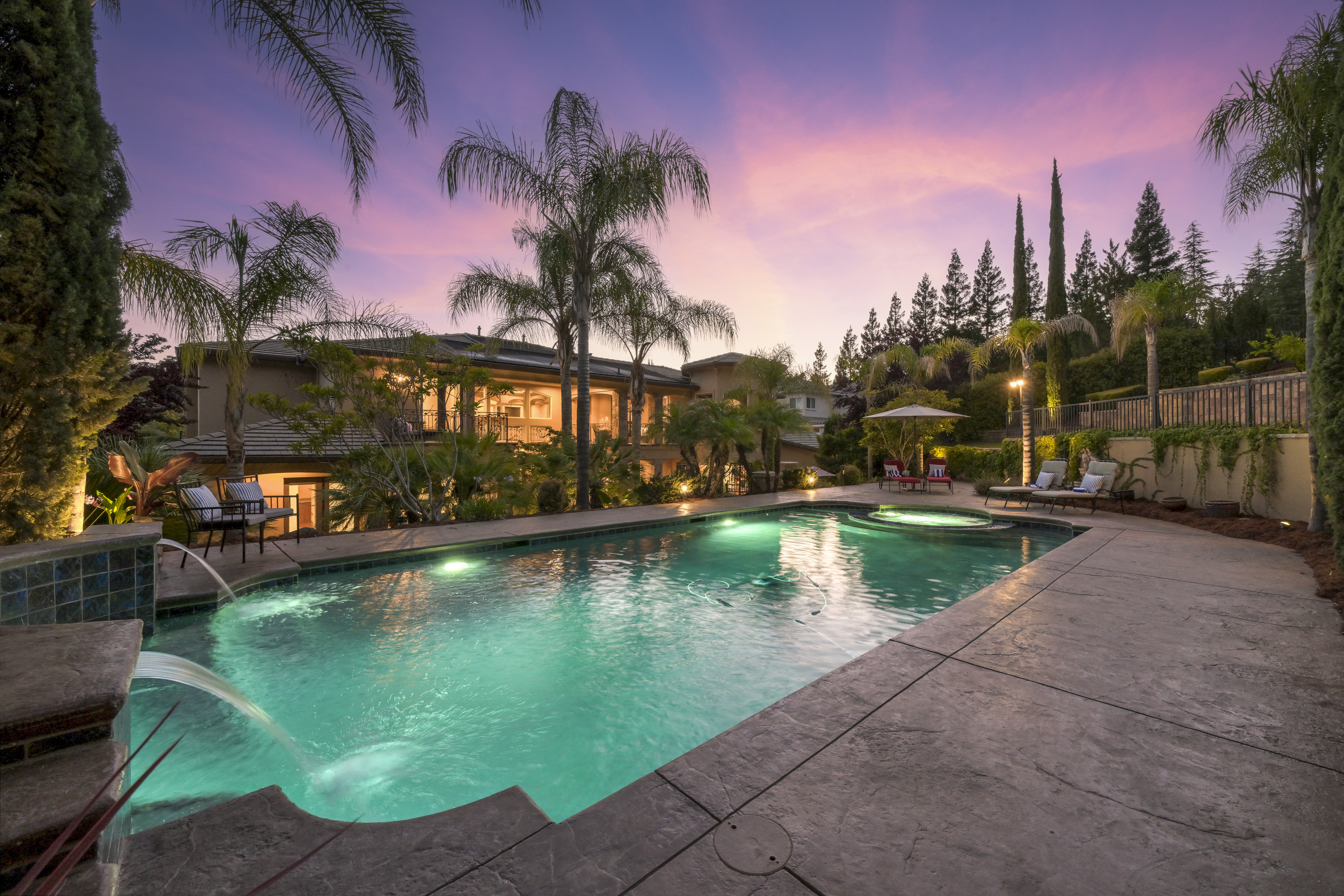 1239 Crocker Drive 