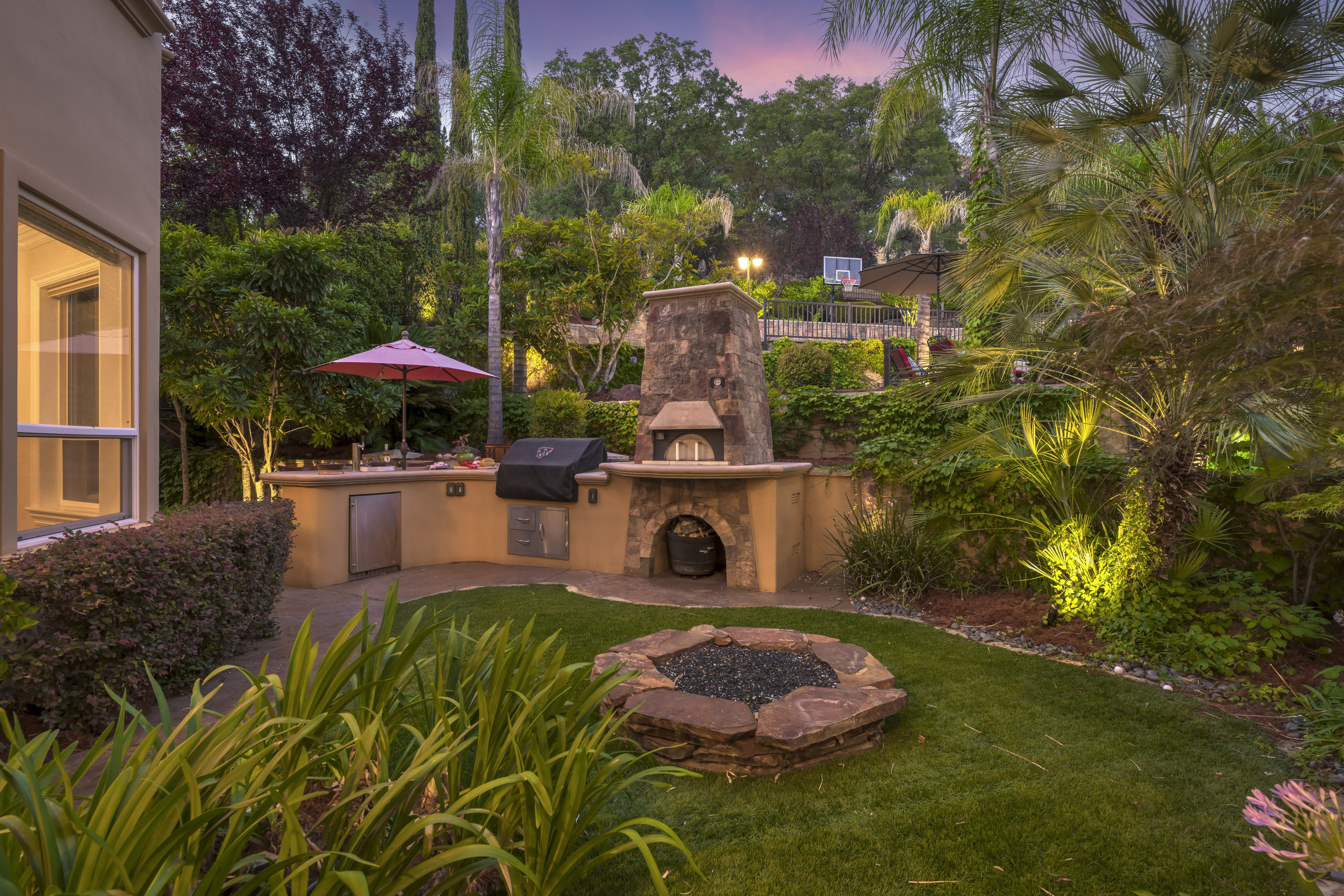 1239 Crocker Drive 
