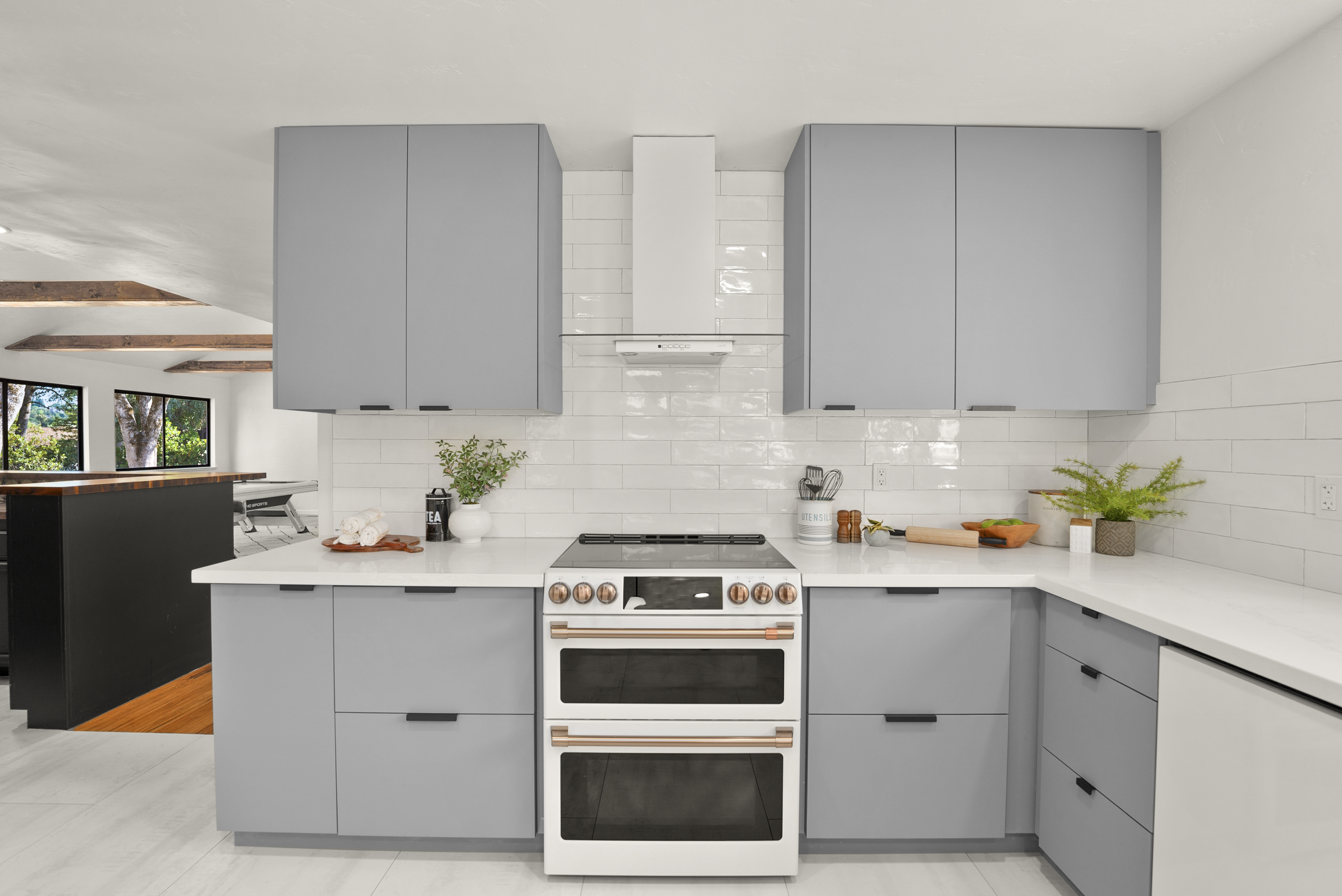 2831 Royal Park Drive 