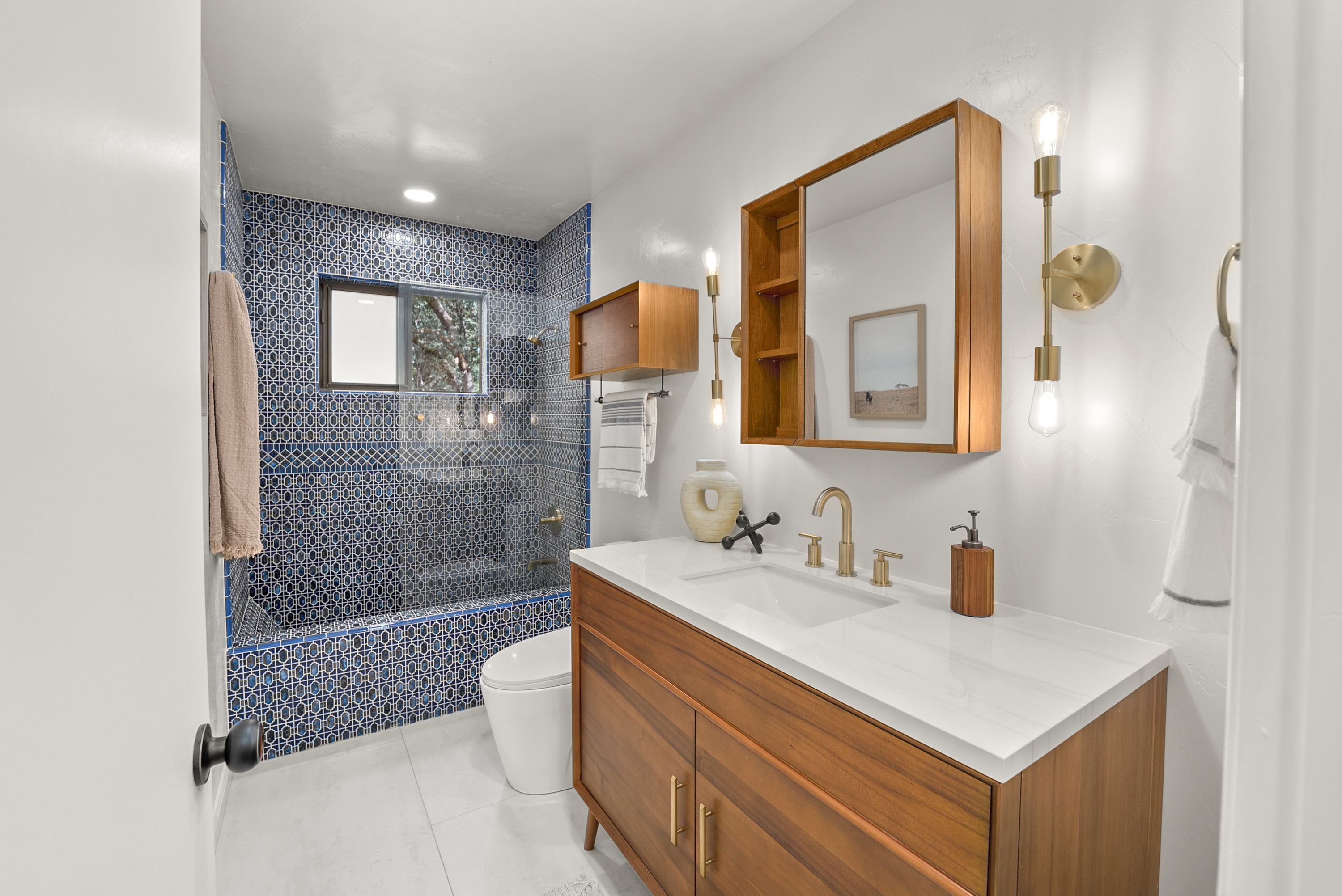 2831 Royal Park Drive 