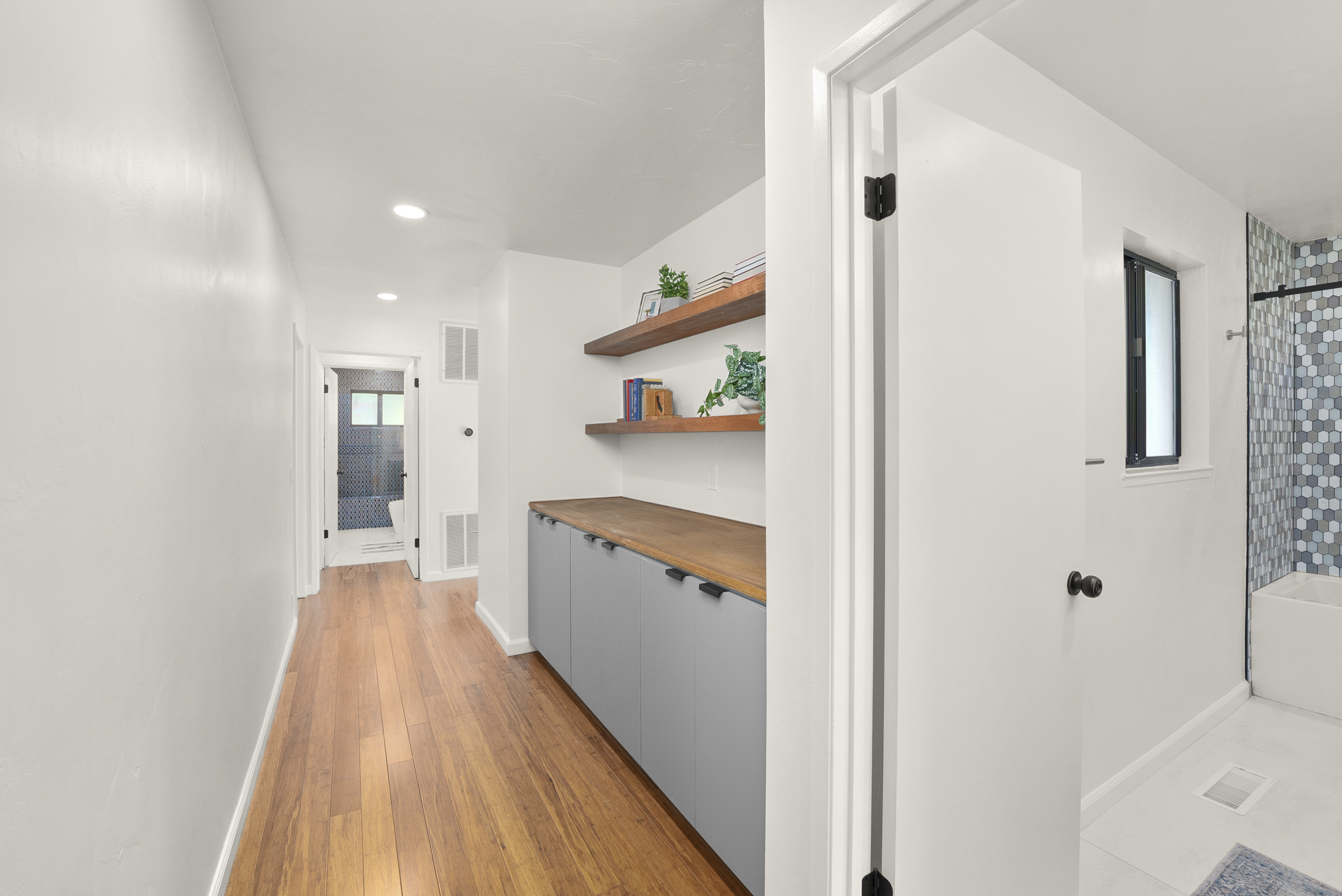 2831 Royal Park Drive 