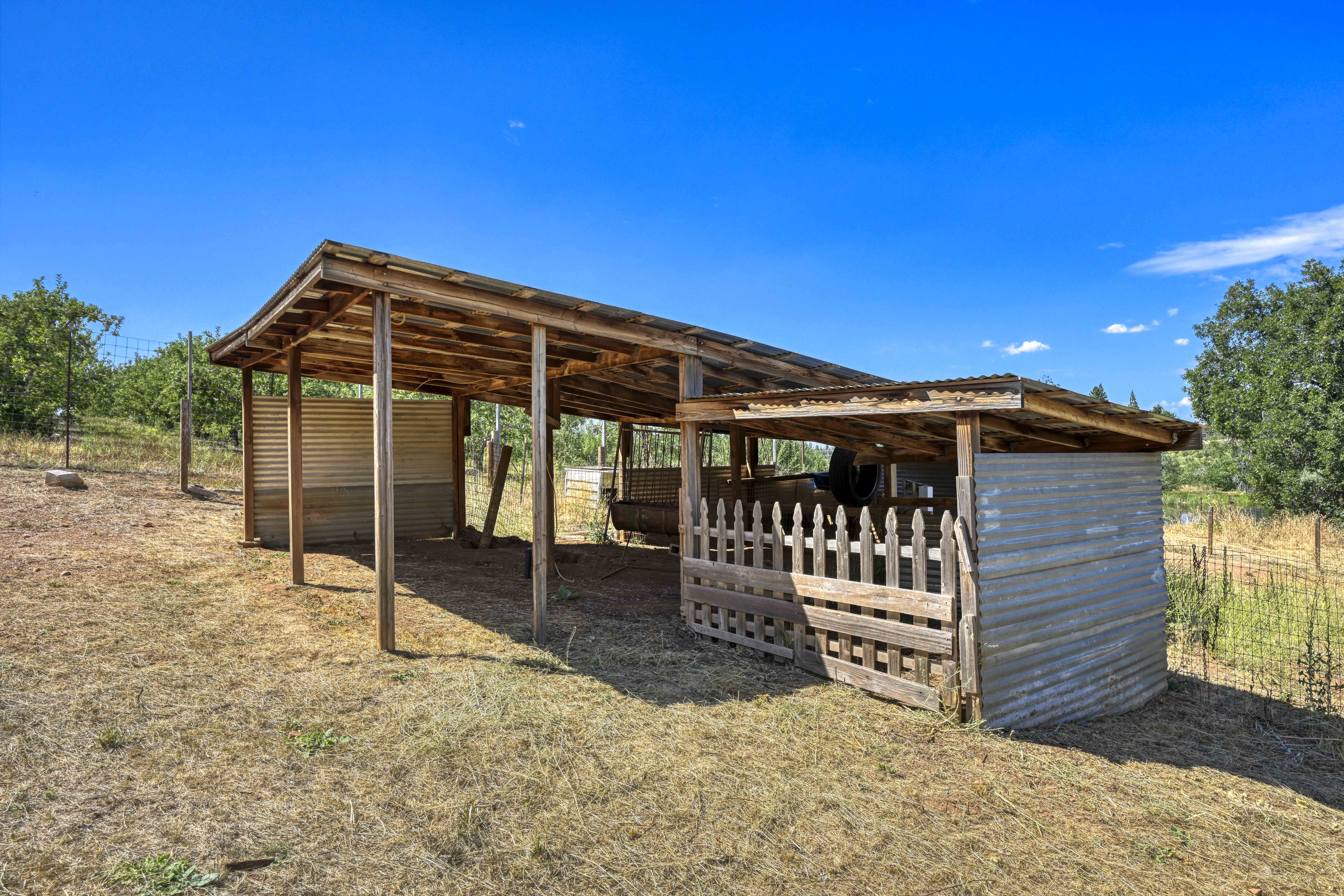 4344 Bumble Bee Lane 