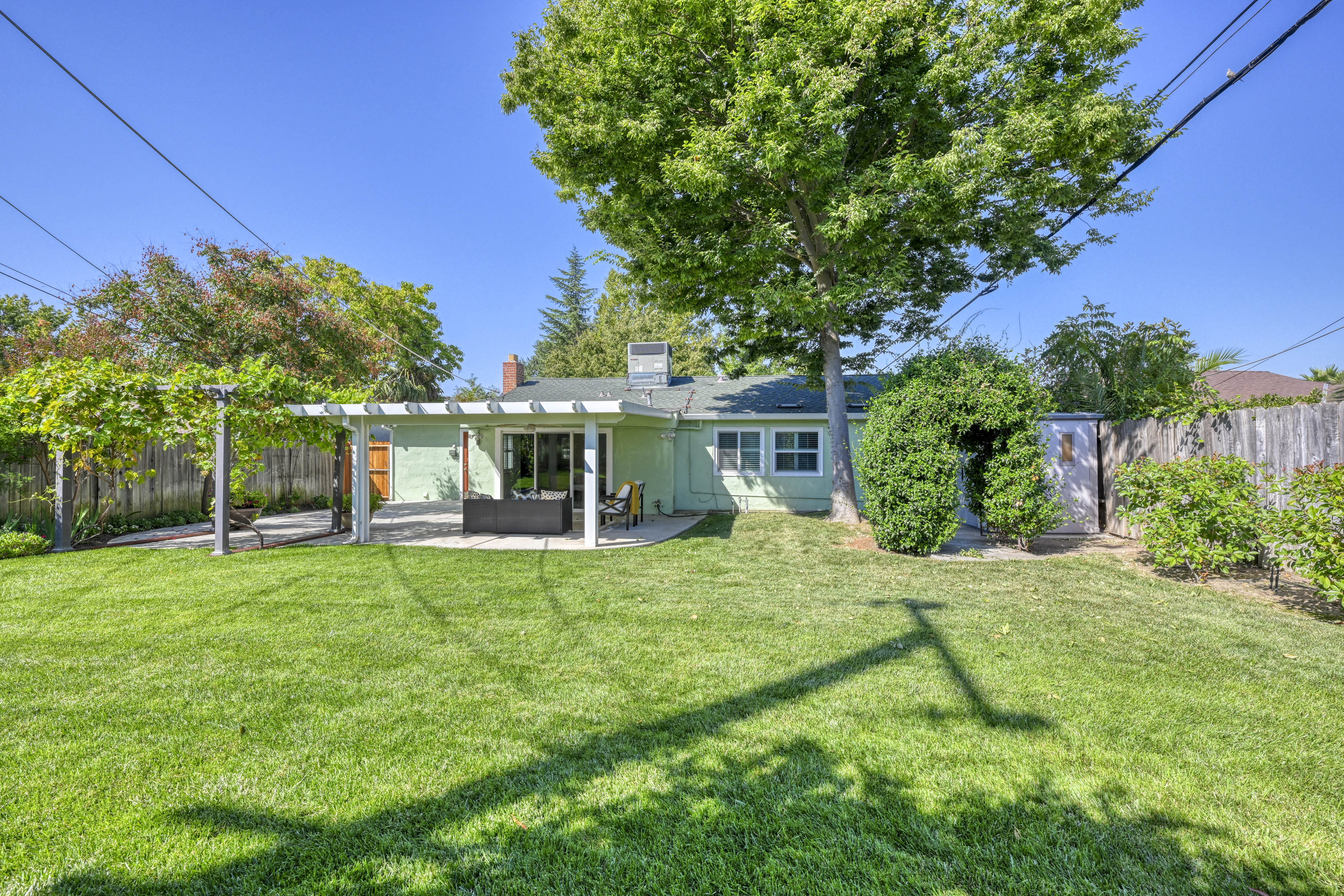 1416 Wyant Way 