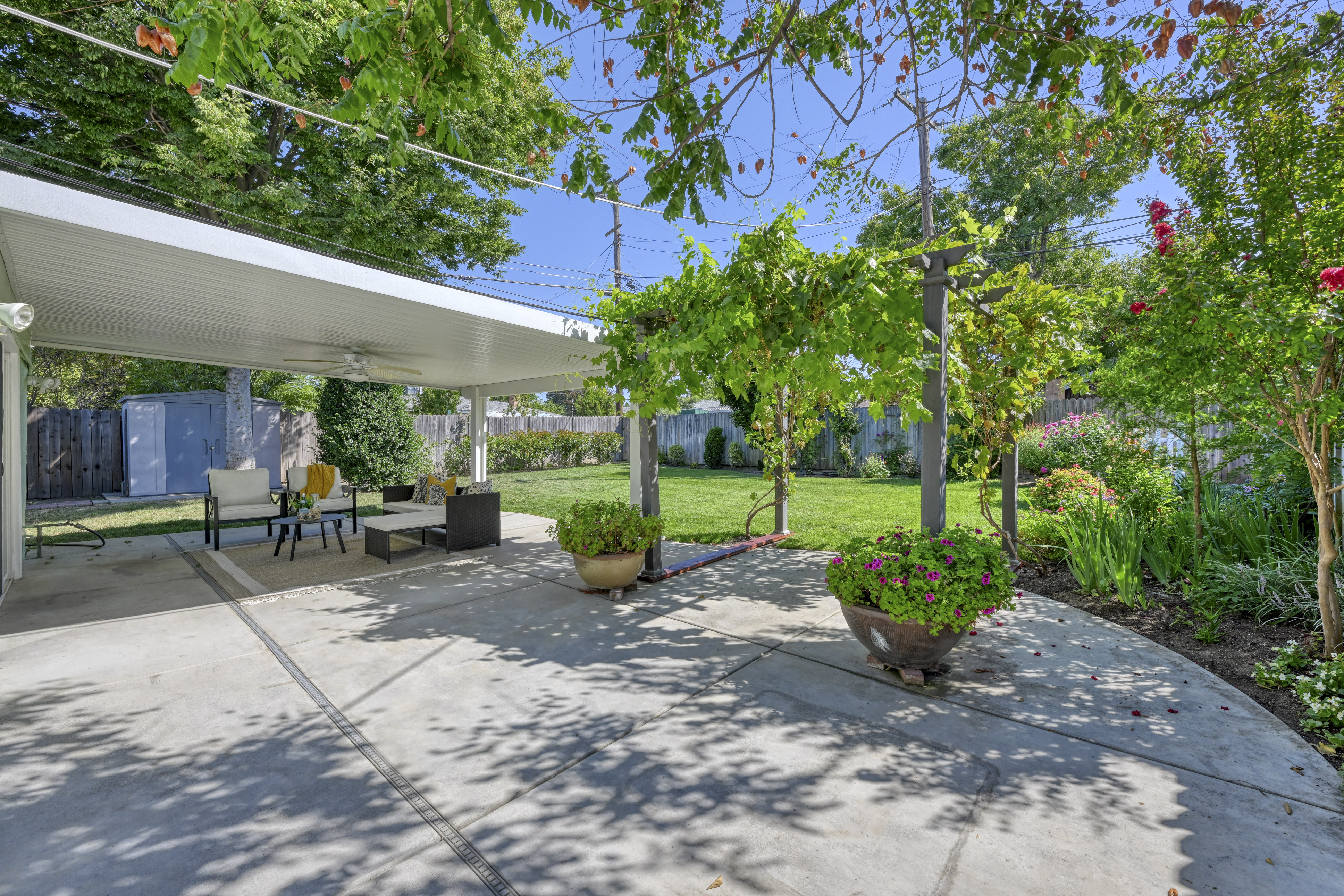 1416 Wyant Way 