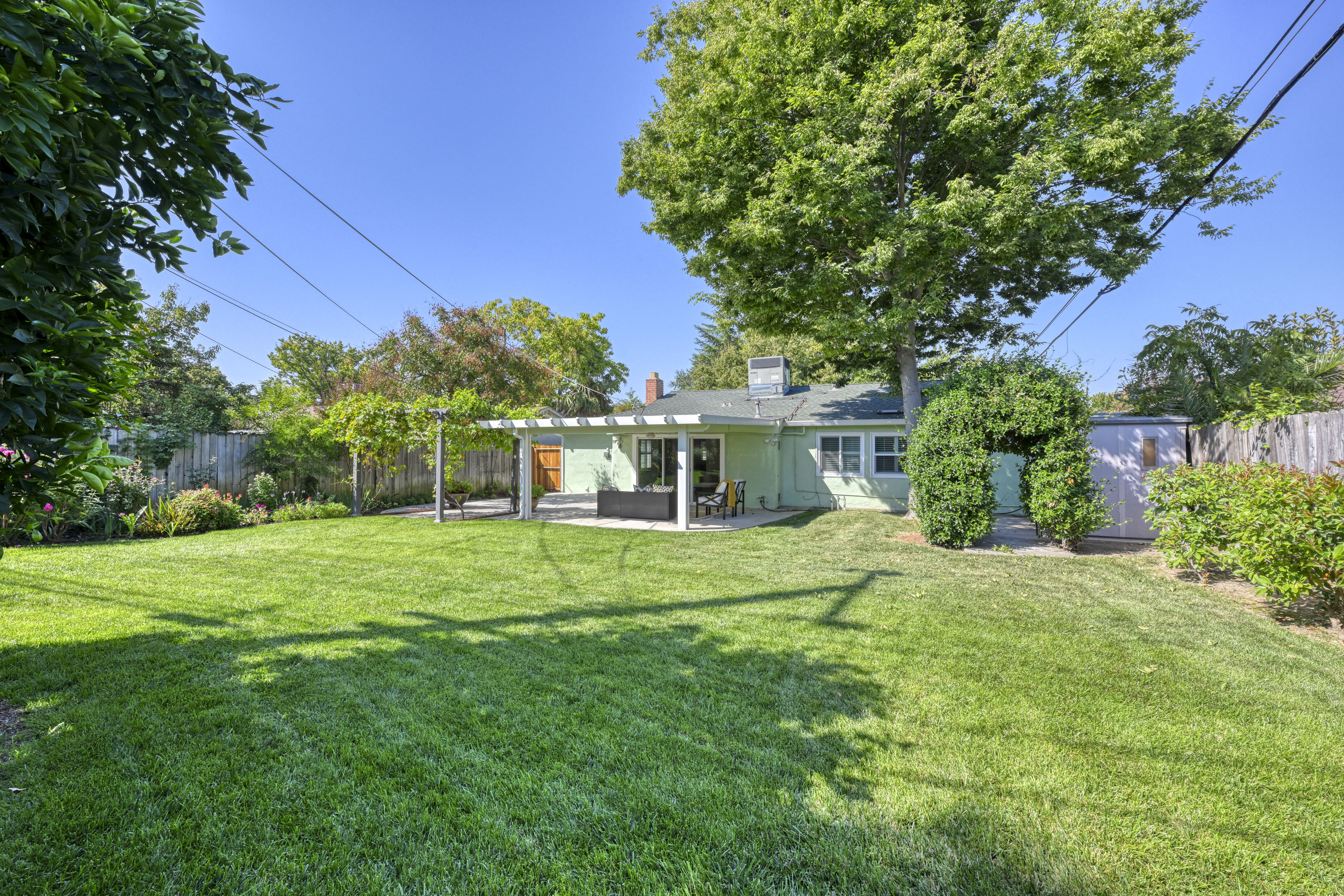 1416 Wyant Way 