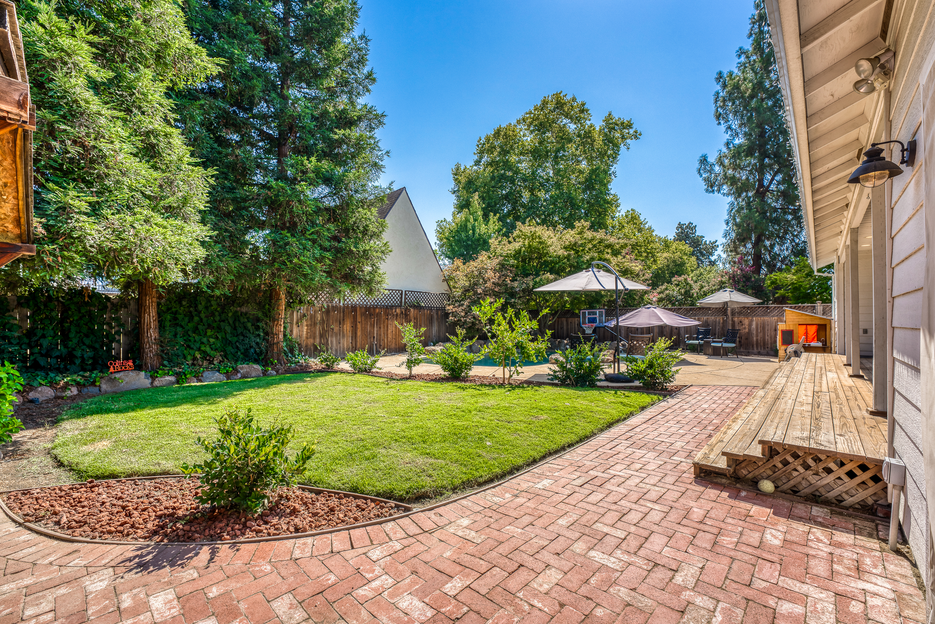 1005 Maple Avenue 