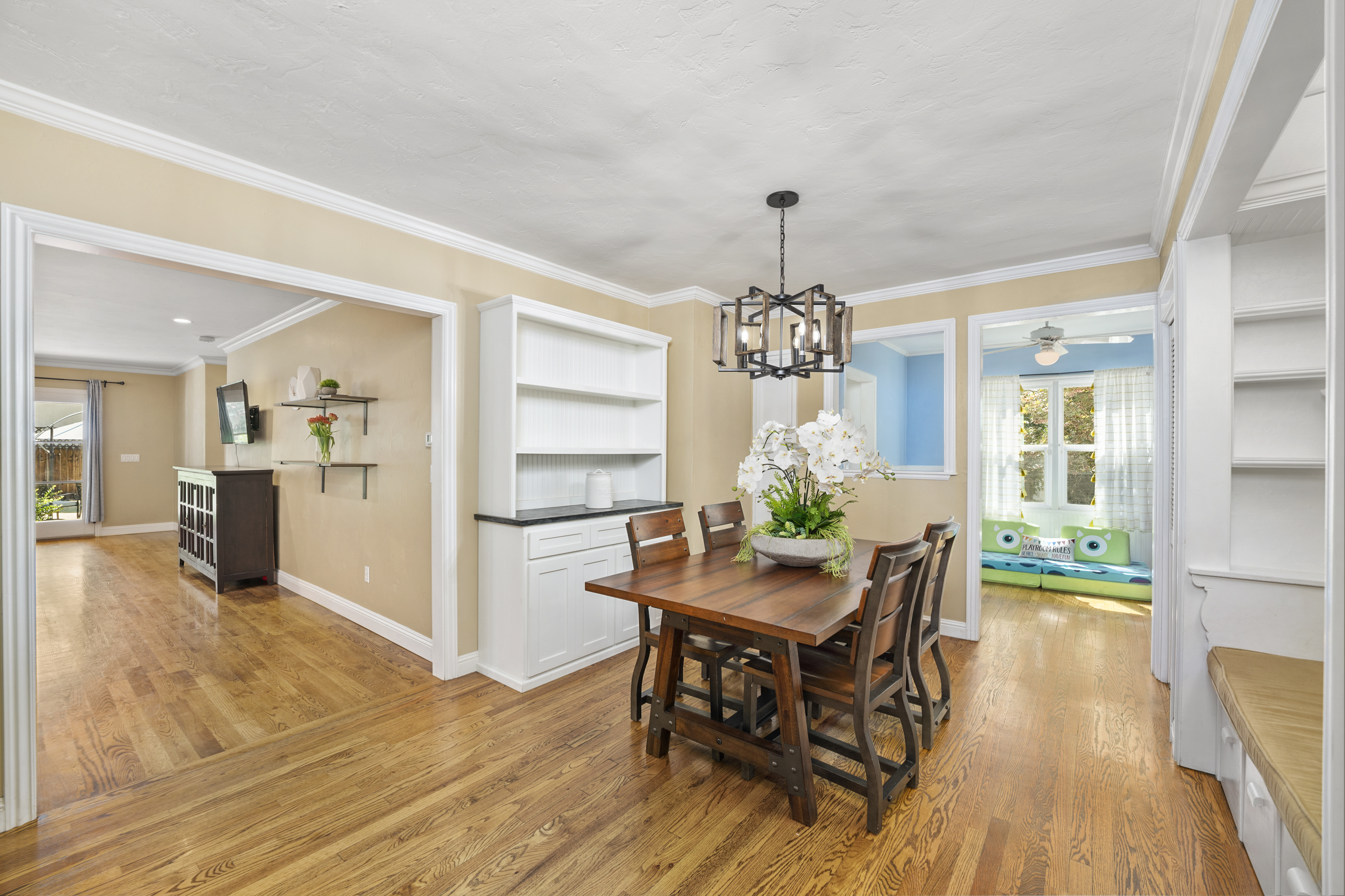 1005 Maple Avenue 
