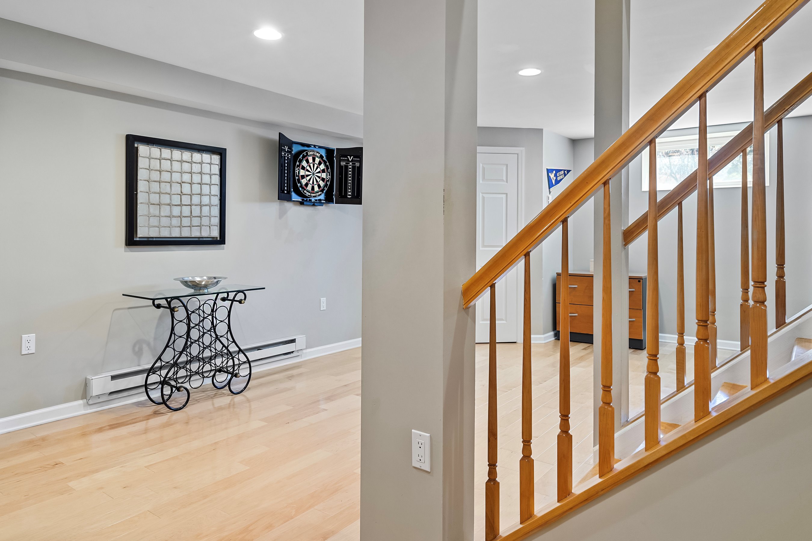 216 Jensen  Ct