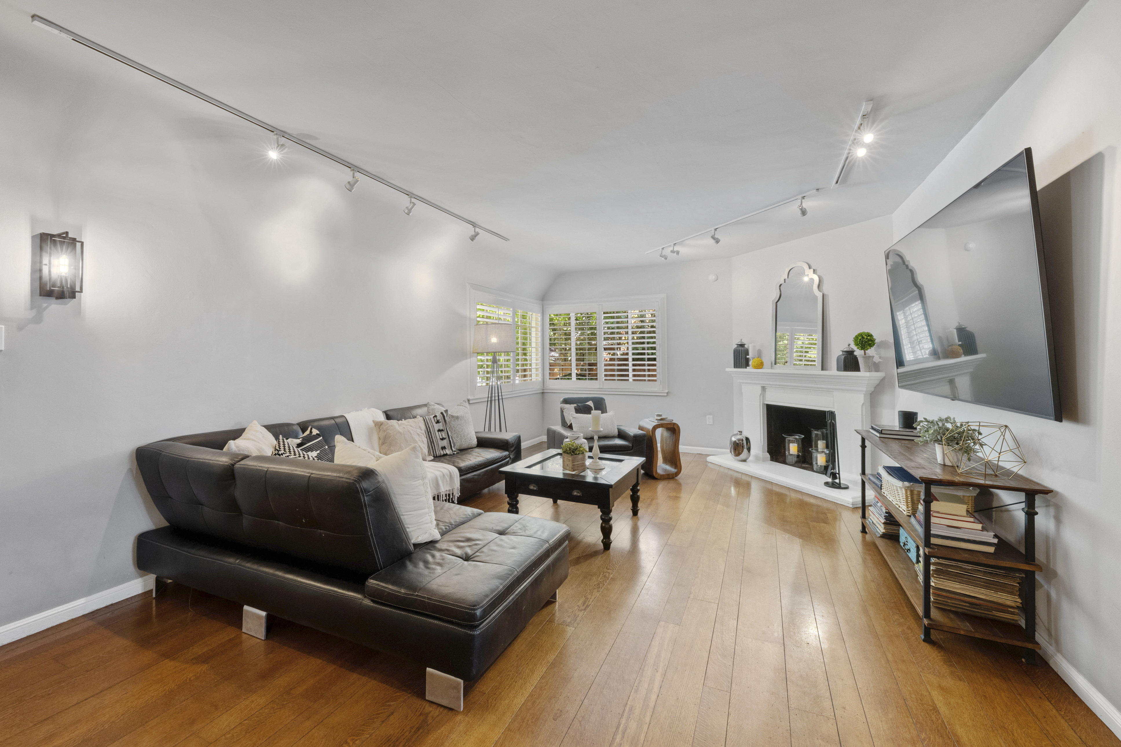 809 46th Street 