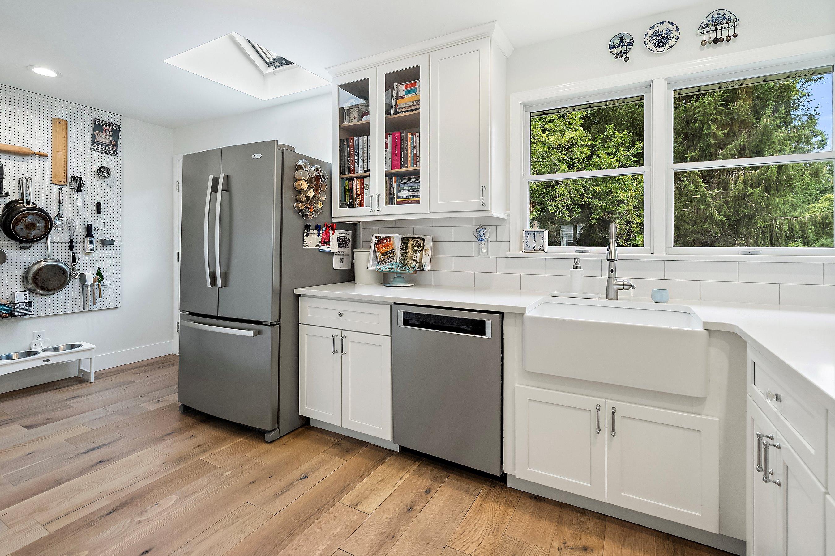 257 Third St